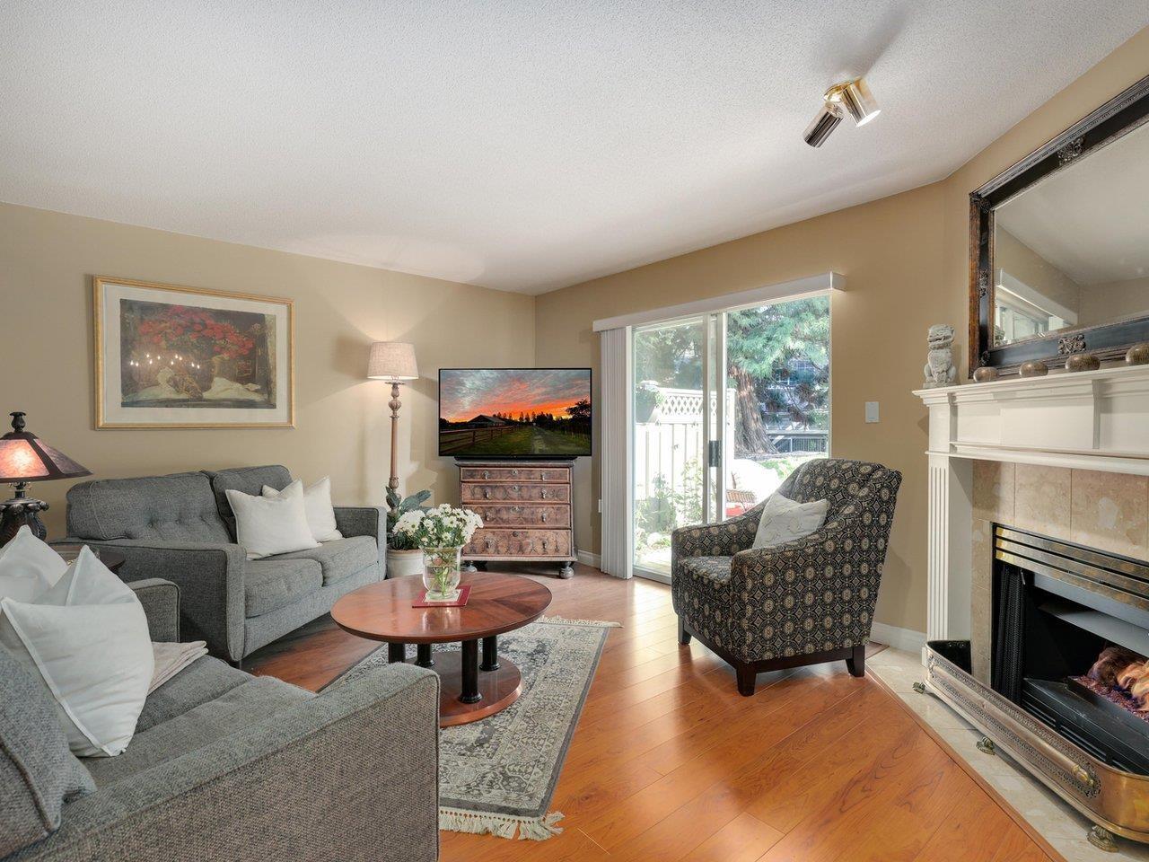 136 16275 15 Avenue, Surrey, British Columbia  V4A 1L4 - Photo 3 - R3113584