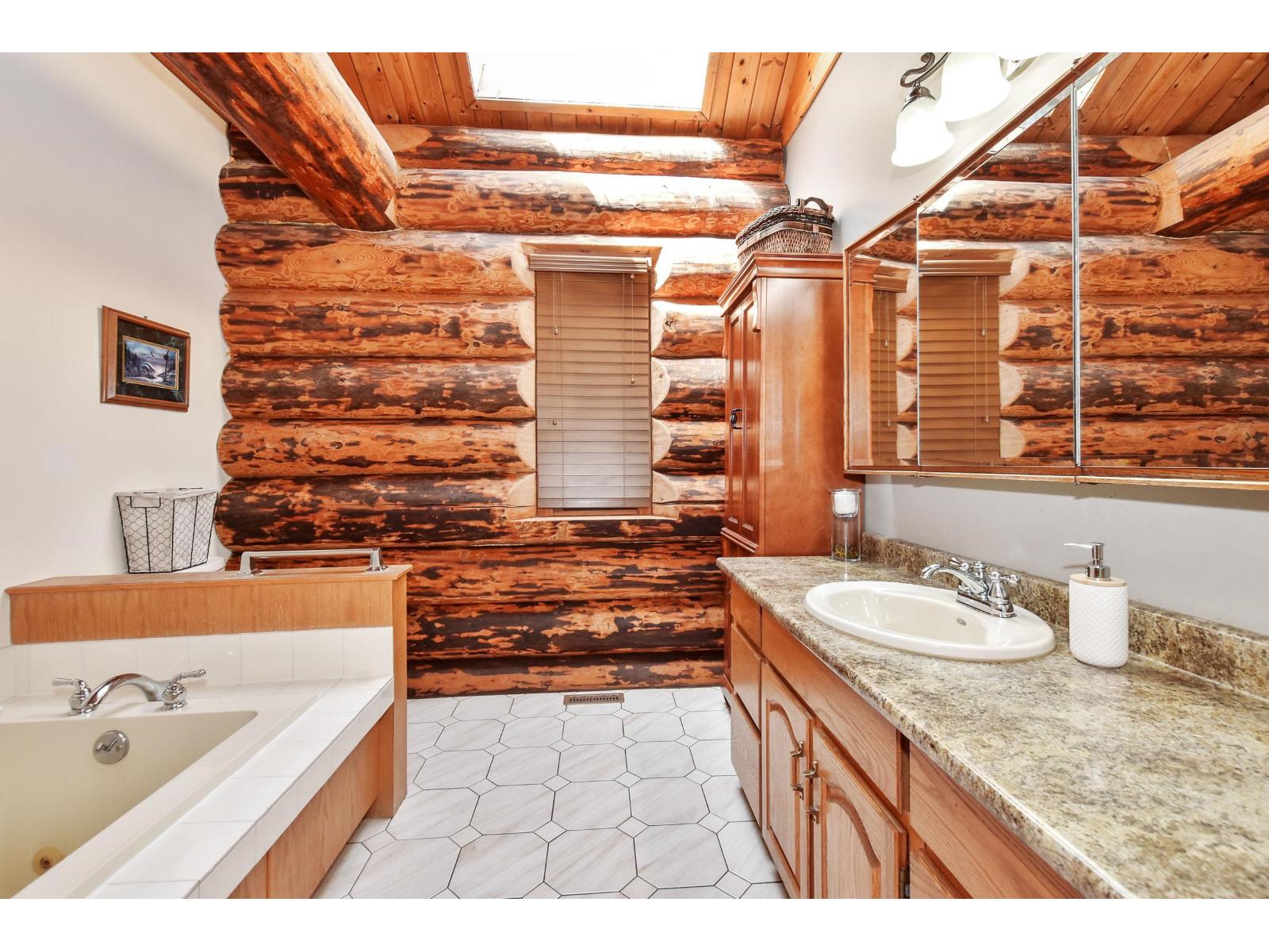 9921 Watt Street, Mission, British Columbia  V2V 0B6 - Photo 26 - R3091695