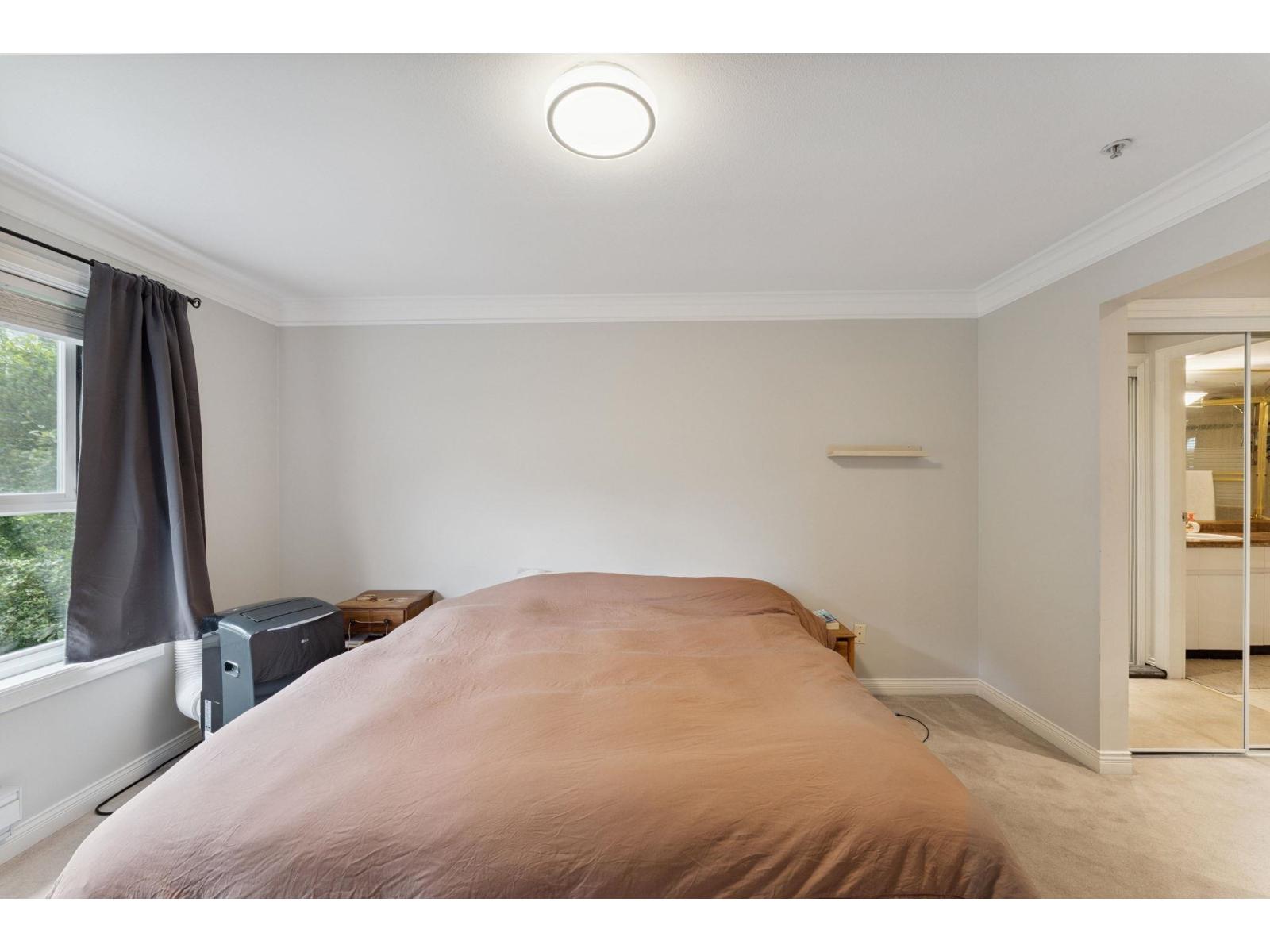 211 8115 121a Street, Surrey, British Columbia  V3W 1J2 - Photo 12 - R3117120