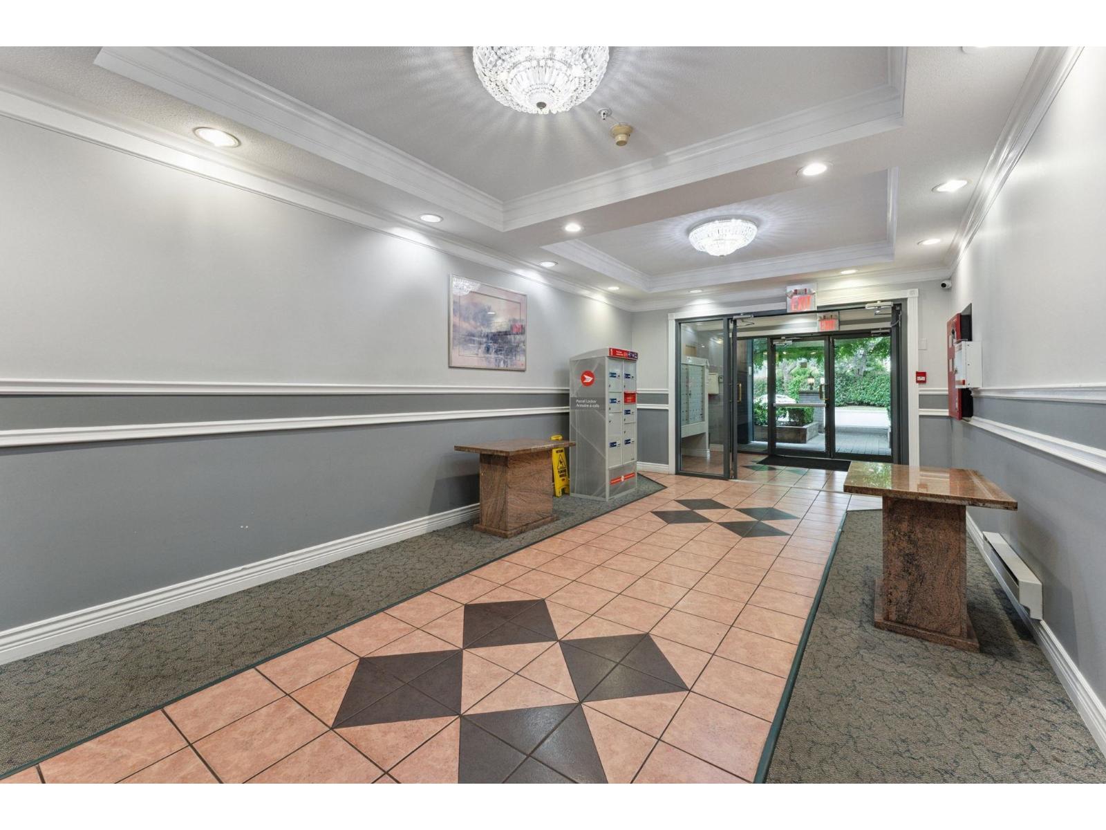 211 8115 121a Street, Surrey, British Columbia  V3W 1J2 - Photo 23 - R3117120