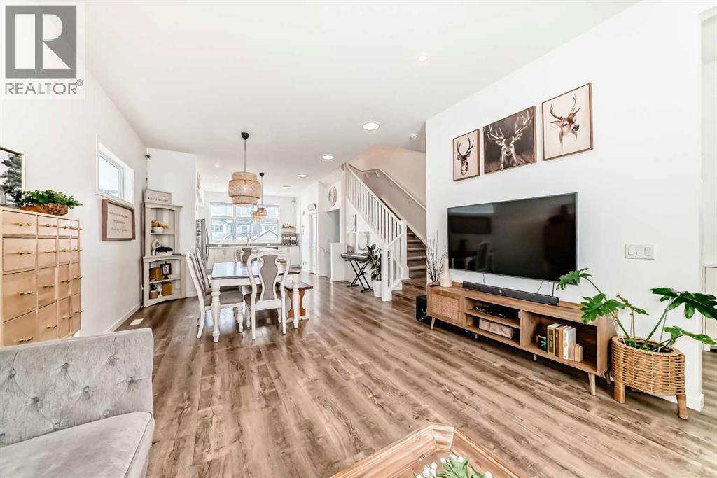 355 Masters Row Se, Calgary, Alberta  T3M 2T7 - Photo 5 - A2305380