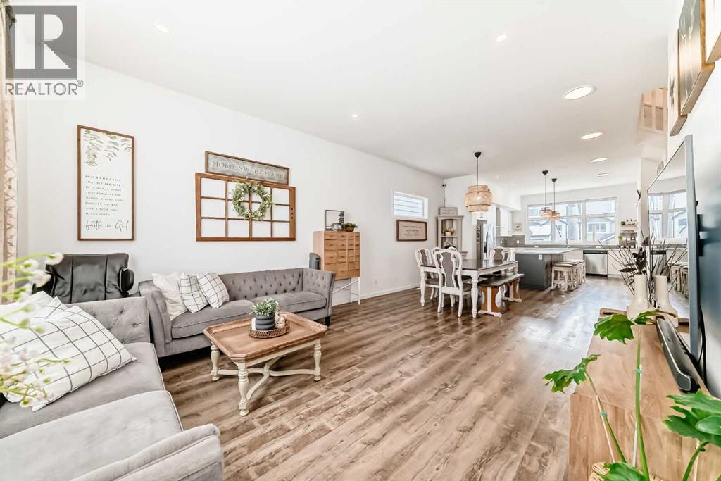 355 Masters Row Se, Calgary, Alberta  T3M 2T7 - Photo 4 - A2305380