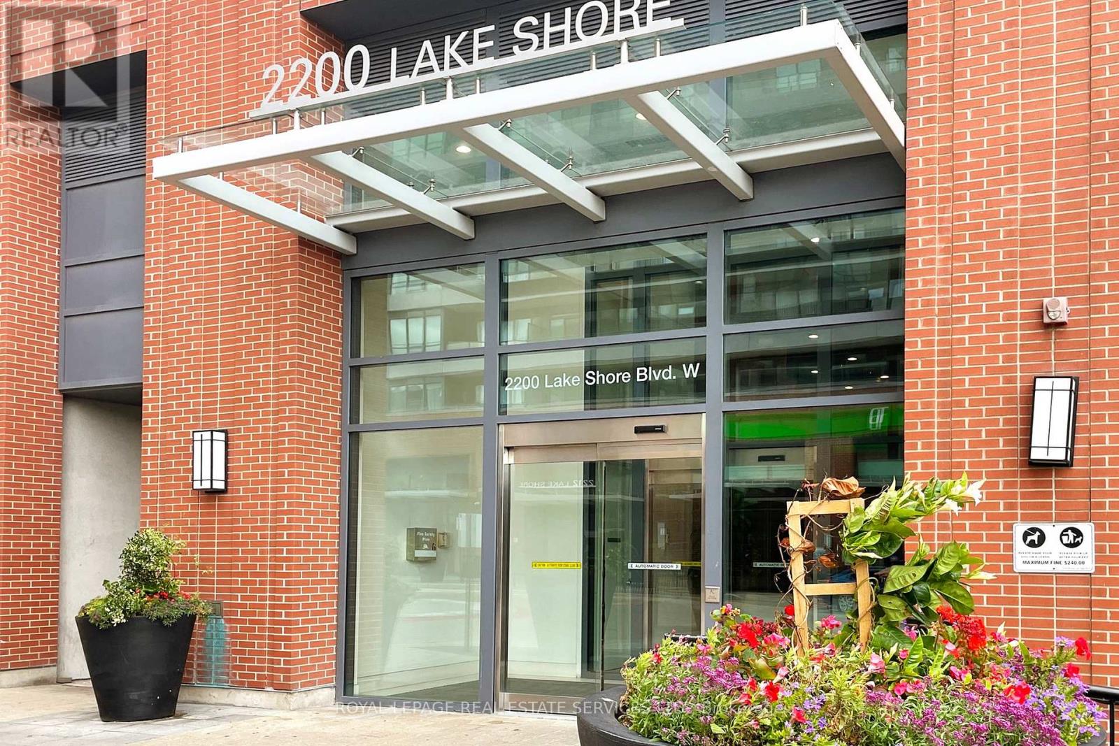 2903 - 2200 Lake Shore Boulevard S, Toronto, Ontario  M8V 1A4 - Photo 2 - W13055486