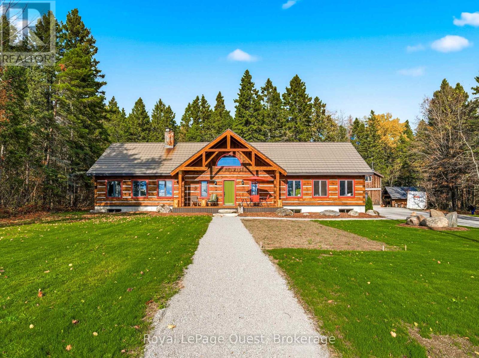 160 14 CONCESSION W, Tiny, Ontario