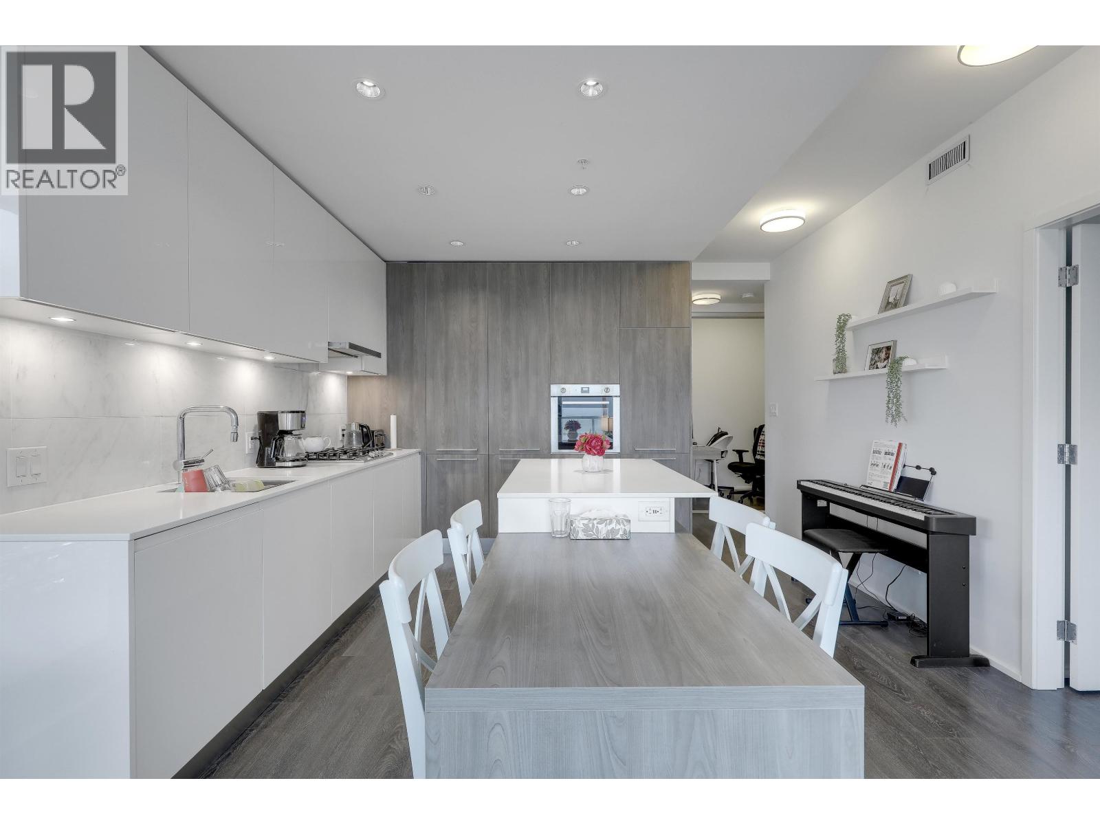 5008 1955 Alpha Way, Burnaby, British Columbia  V5C 0K6 - Photo 13 - R3115652