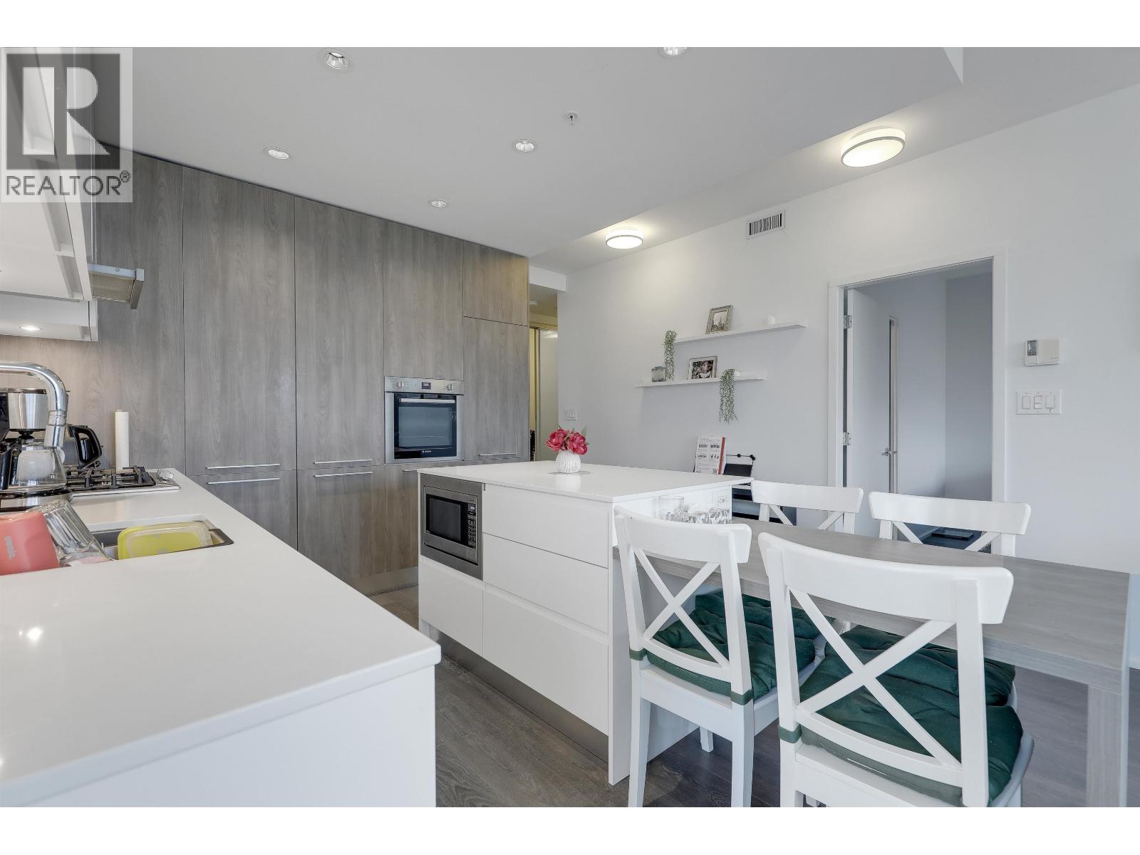 5008 1955 Alpha Way, Burnaby, British Columbia  V5C 0K6 - Photo 15 - R3115652