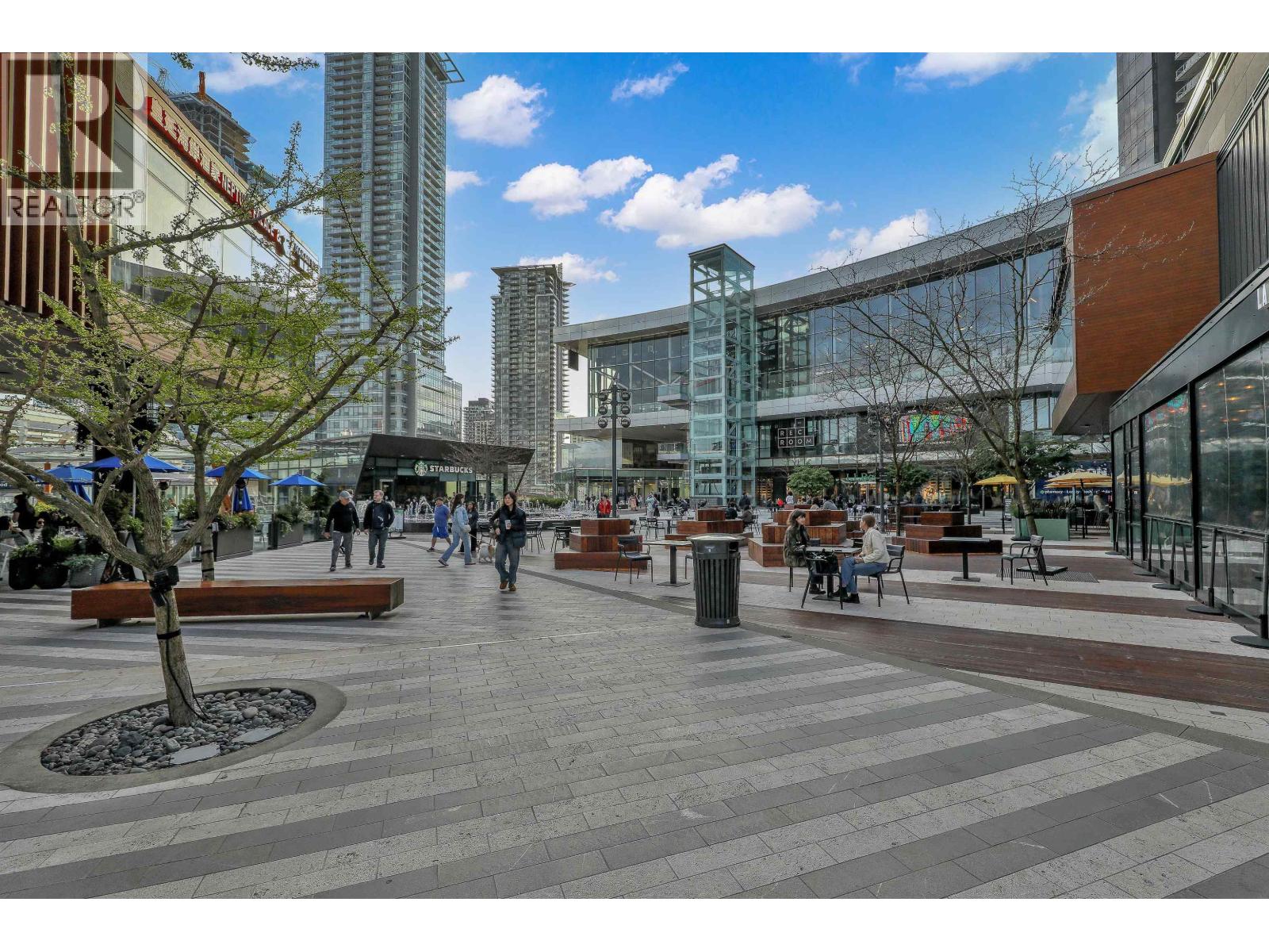 5008 1955 Alpha Way, Burnaby, British Columbia  V5C 0K6 - Photo 2 - R3115652