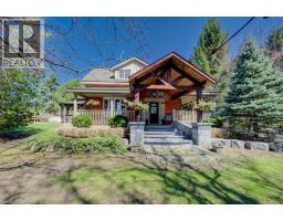 875 SAFARI Road, Hamilton, Ontario