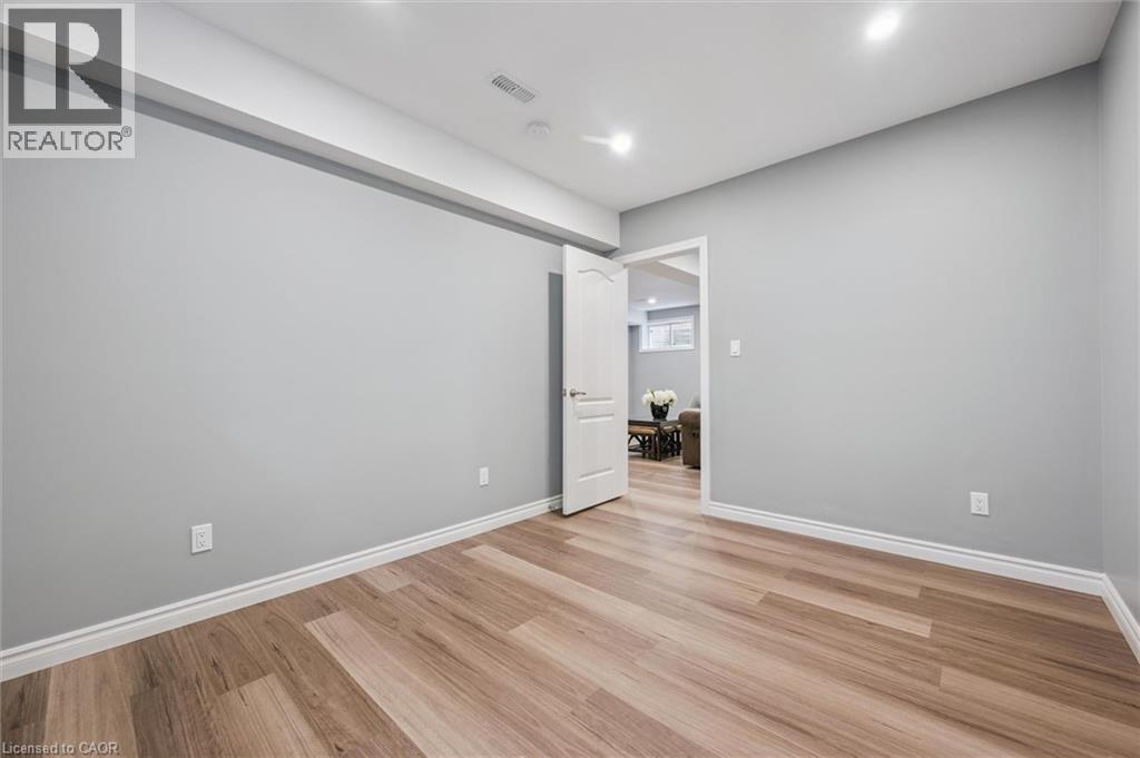 512 Wood Nettle Way, Waterloo, Ontario  N2V 2X9 - Photo 42 - 40813712