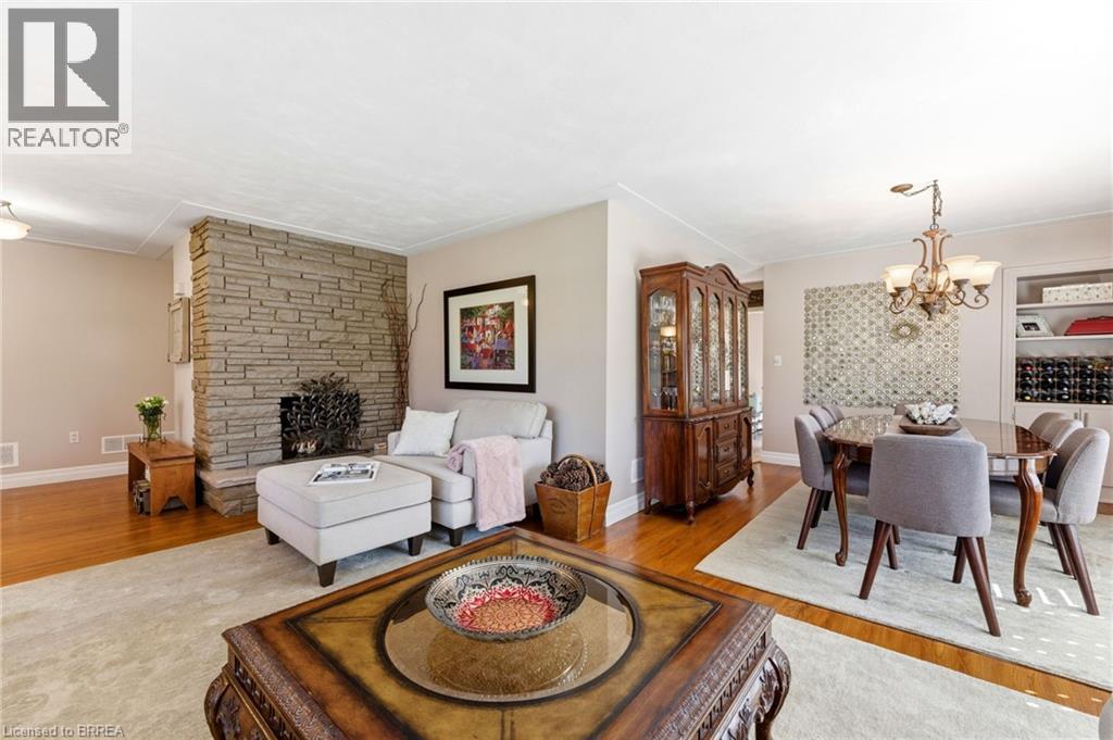 38 Franklin Street, Brantford, Ontario  N3R 1T1 - Photo 9 - 40823925