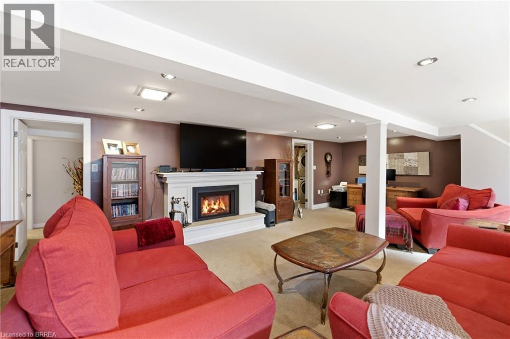 38 Franklin Street, Brantford, Ontario  N3R 1T1 - Photo 23 - 40823925