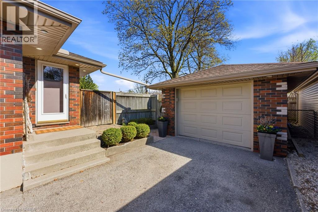 38 Franklin Street, Brantford, Ontario  N3R 1T1 - Photo 31 - 40823925