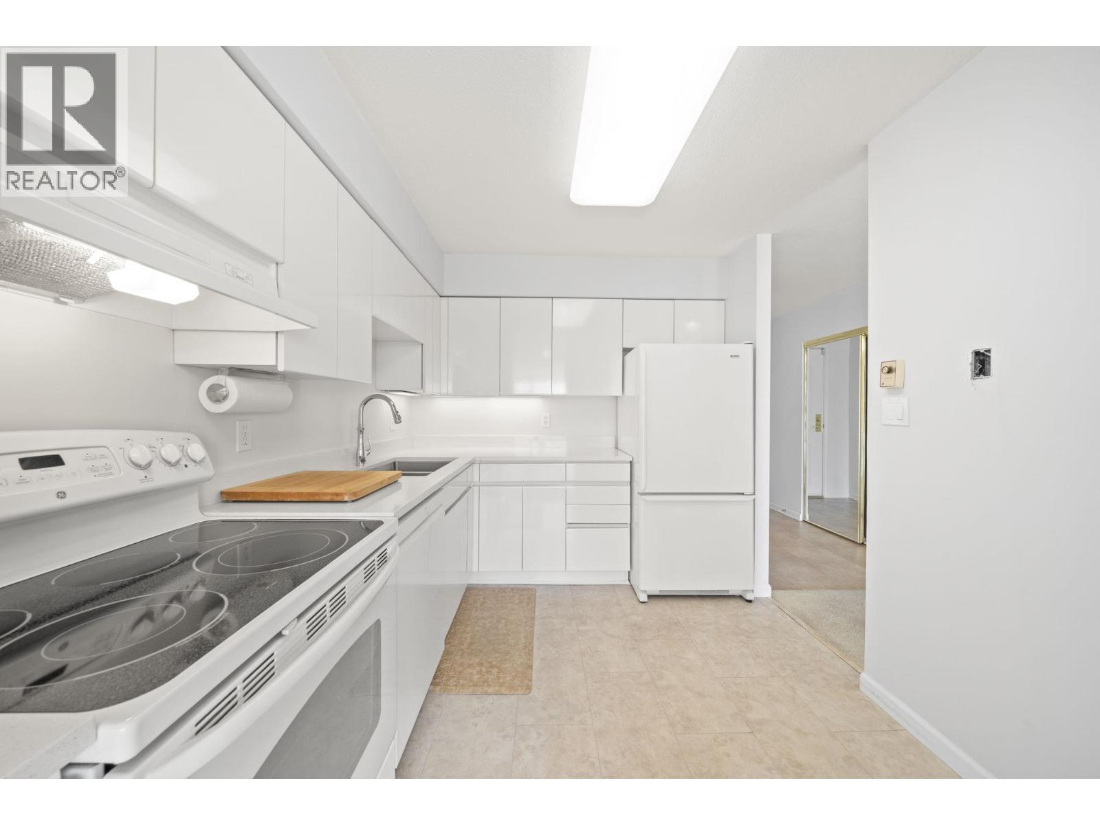 1203 1327 E Keith Road, North Vancouver, British Columbia  V7J 3T5 - Photo 10 - R3116919