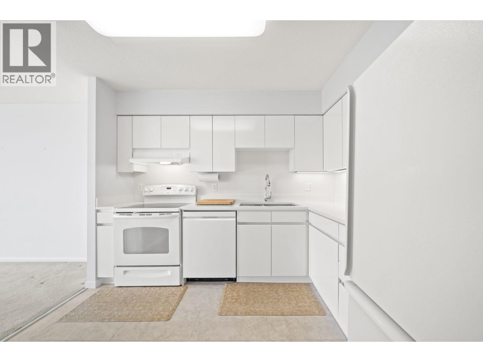 1203 1327 E Keith Road, North Vancouver, British Columbia  V7J 3T5 - Photo 11 - R3116919