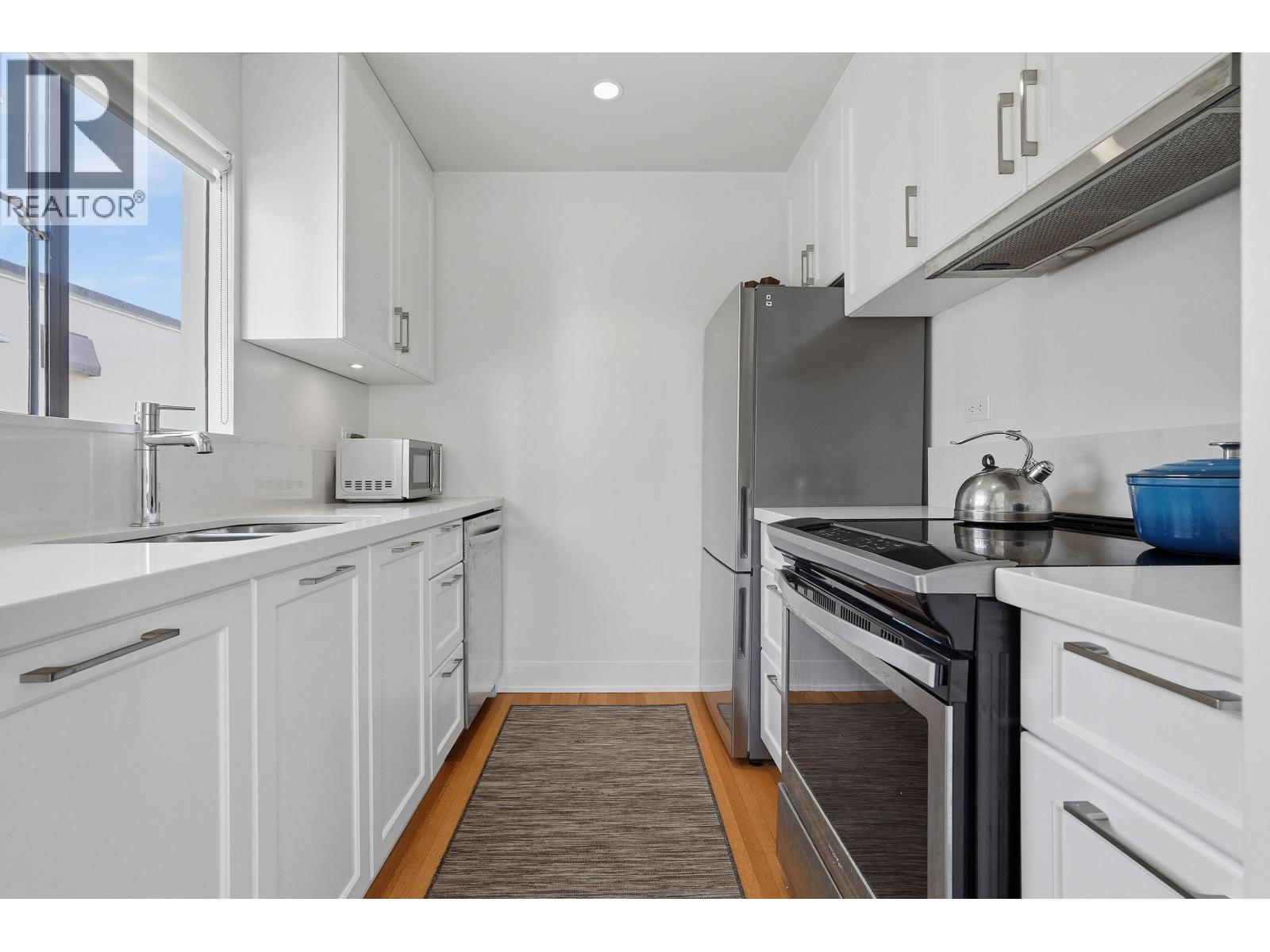 8 2255 W 40th Avenue, Vancouver, British Columbia  V6M 1W7 - Photo 10 - R3116928