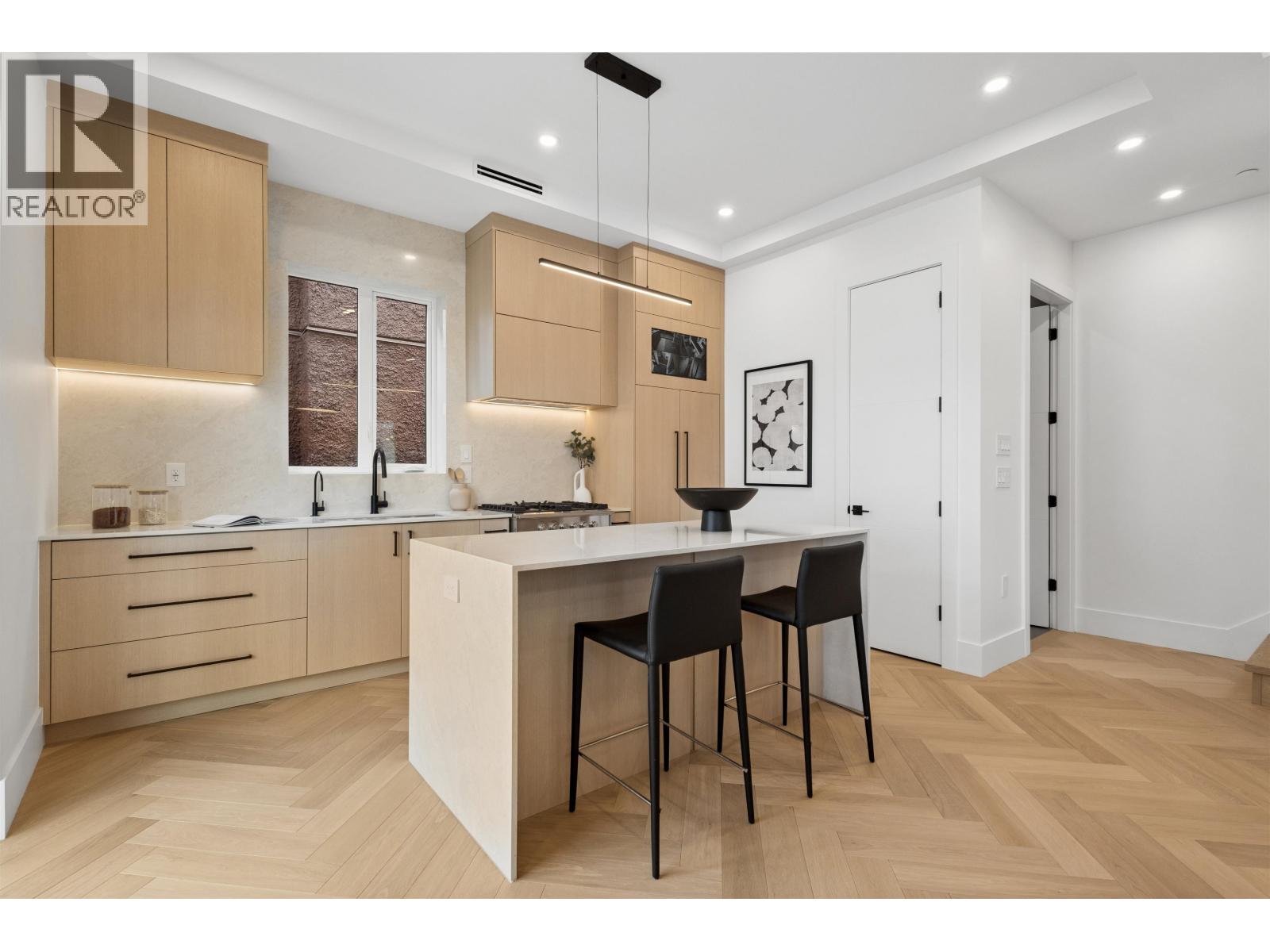 1 3637 E 46th Avenue, Vancouver, British Columbia  V5S 1B7 - Photo 11 - R3116951