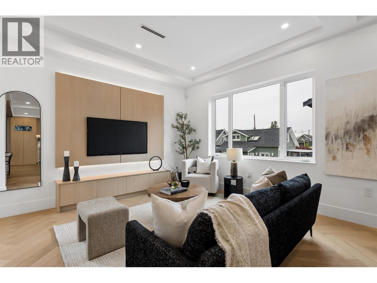 1 3637 E 46th Avenue, Vancouver, British Columbia  V5S 1B7 - Photo 4 - R3116951