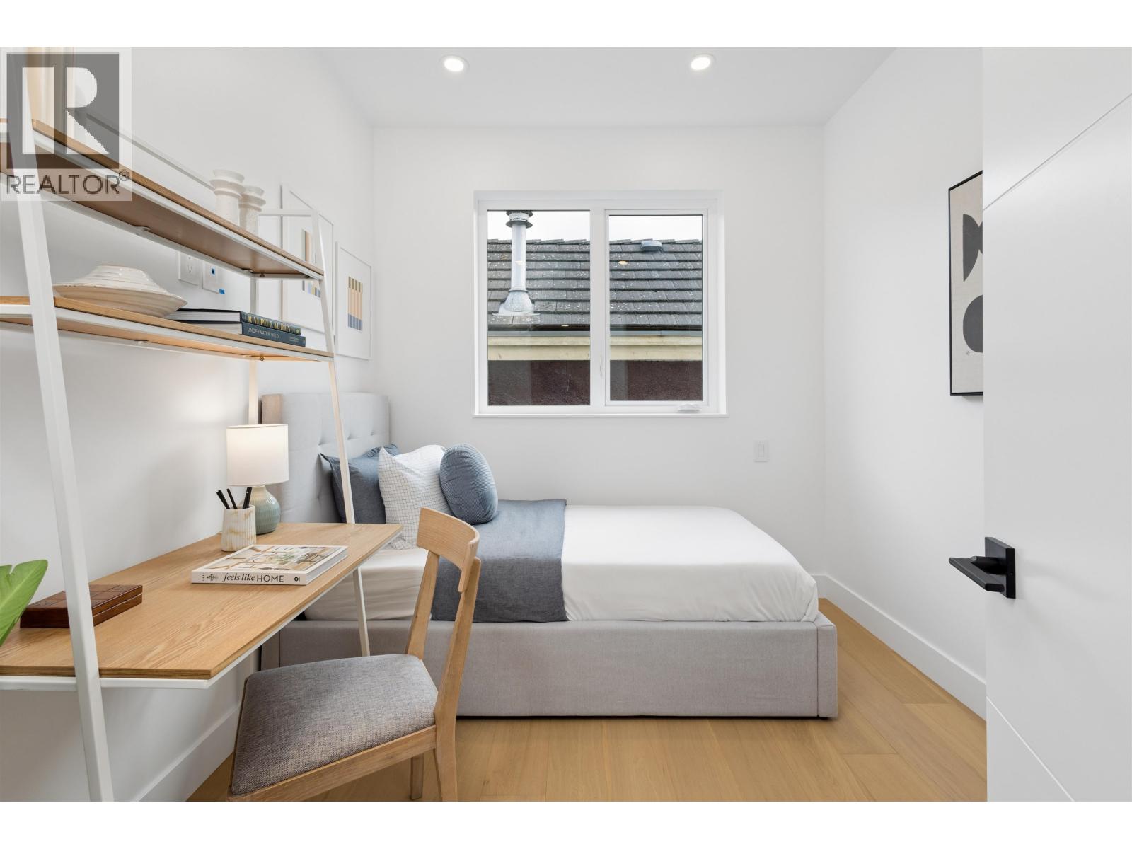 2 3637 E 46th Avenue, Vancouver, British Columbia  V5S 1B7 - Photo 28 - R3116955