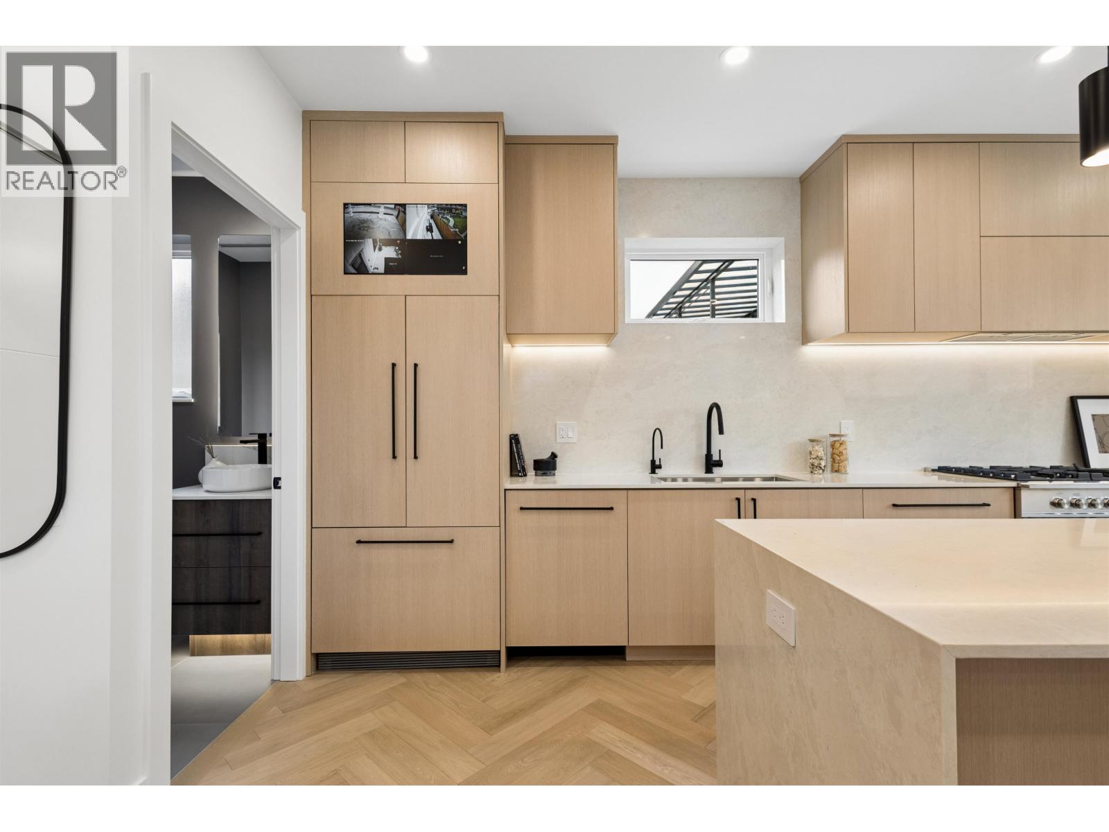 1 3639 E 46th Avenue, Vancouver, British Columbia  V5S 1B7 - Photo 11 - R3116958