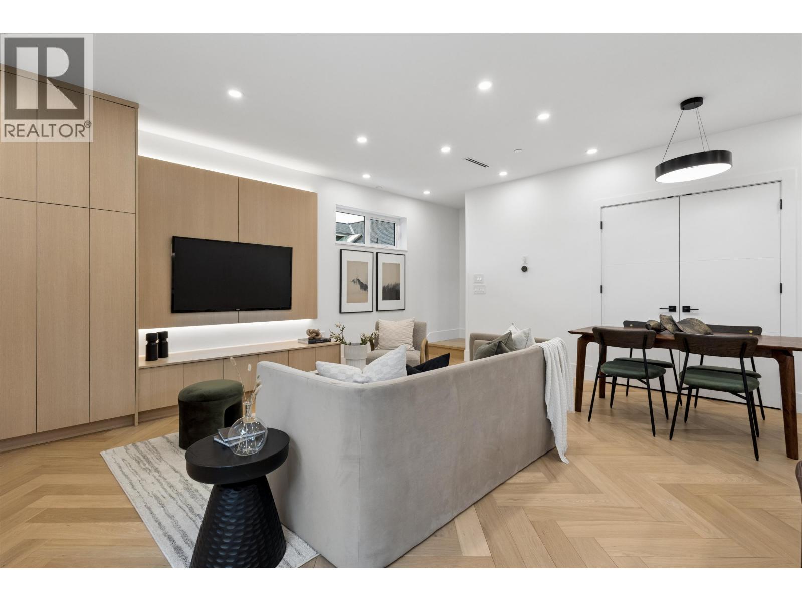 1 3639 E 46th Avenue, Vancouver, British Columbia  V5S 1B7 - Photo 6 - R3116958