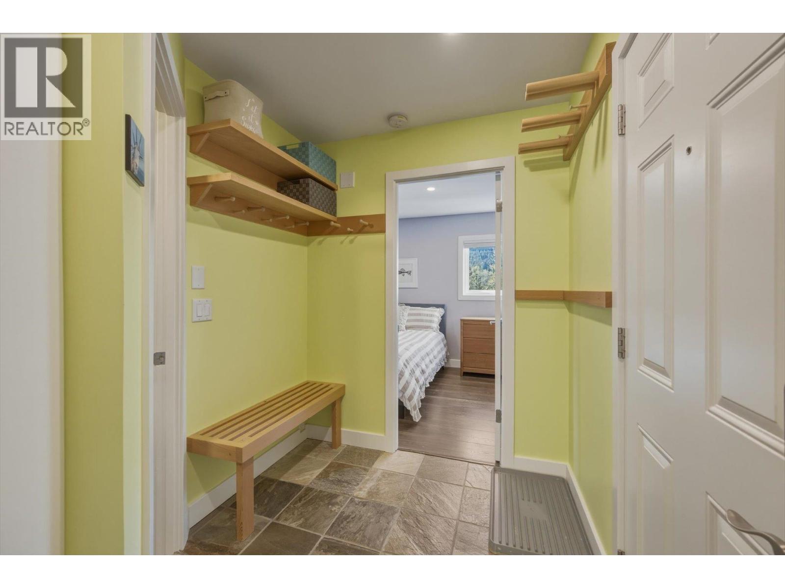 3 2162 Sarajevo Drive, Whistler, British Columbia  V8E 0B5 - Photo 7 - R3116959