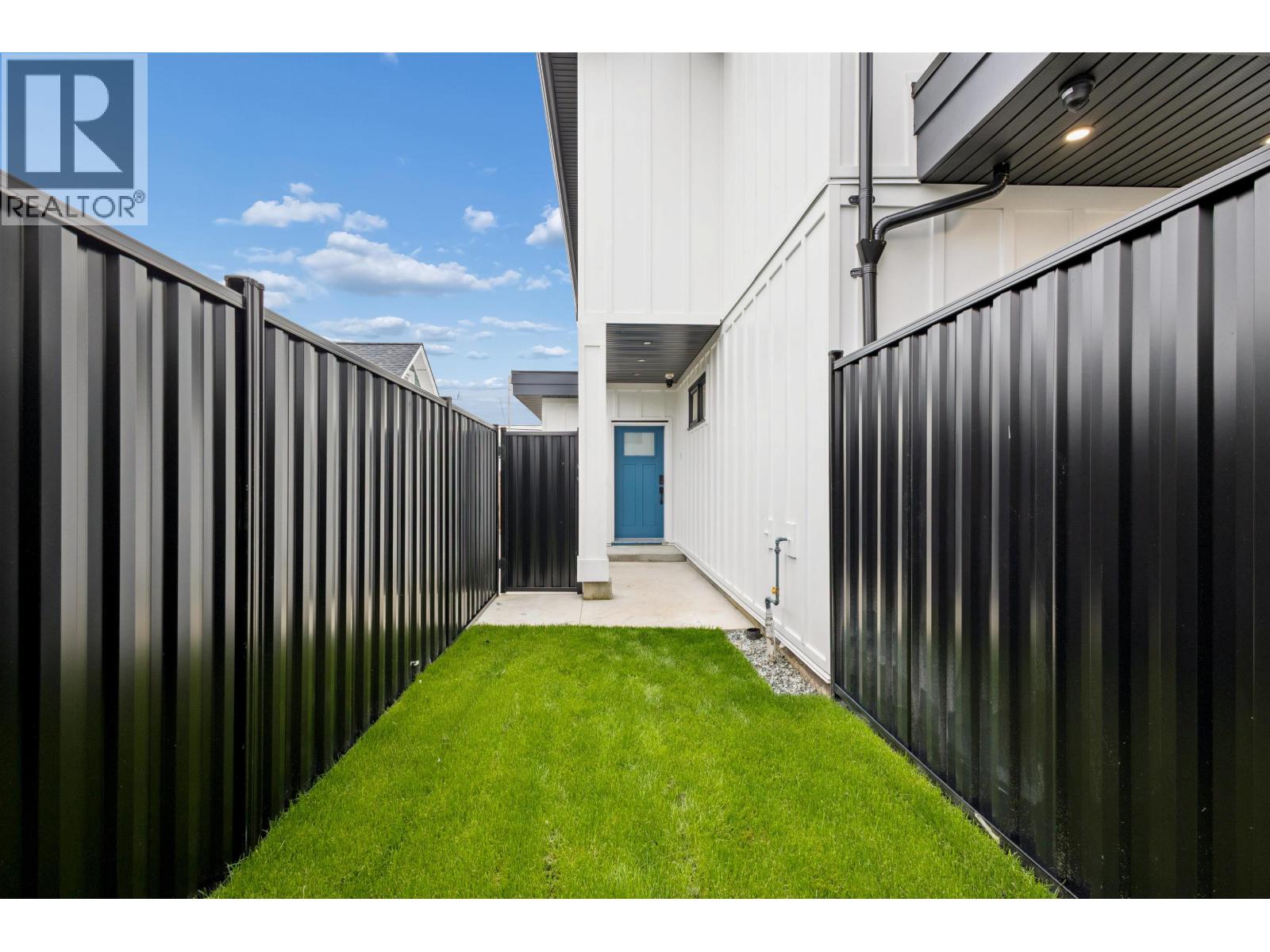 2 3639 E 46th Avenue, Vancouver, British Columbia  V5S 1B7 - Photo 31 - R3116960