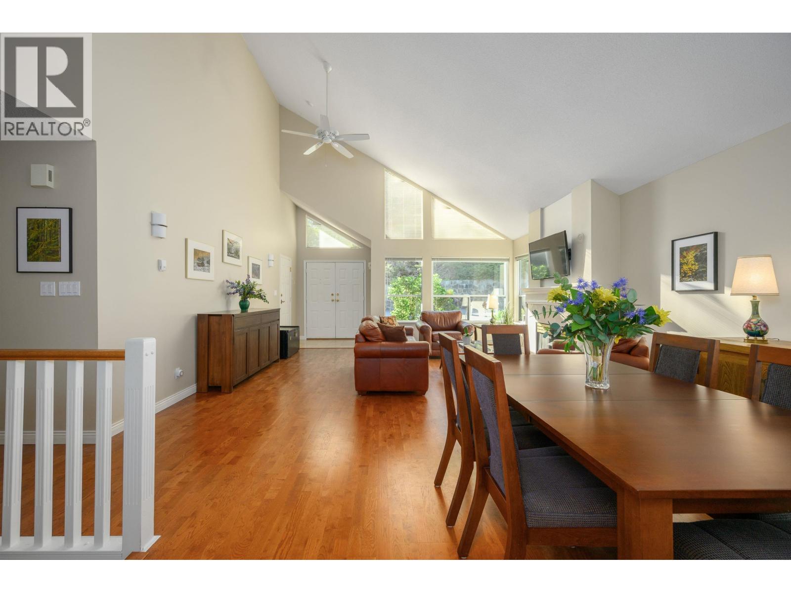 29 4055 Indian River Drive, North Vancouver, British Columbia  V7G 2R7 - Photo 5 - R3116965