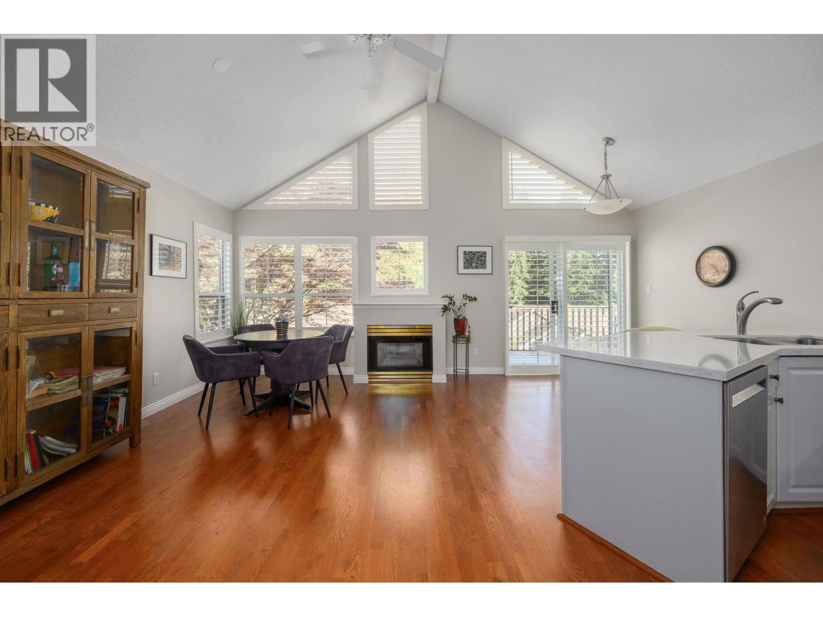 29 4055 Indian River Drive, North Vancouver, British Columbia  V7G 2R7 - Photo 8 - R3116965