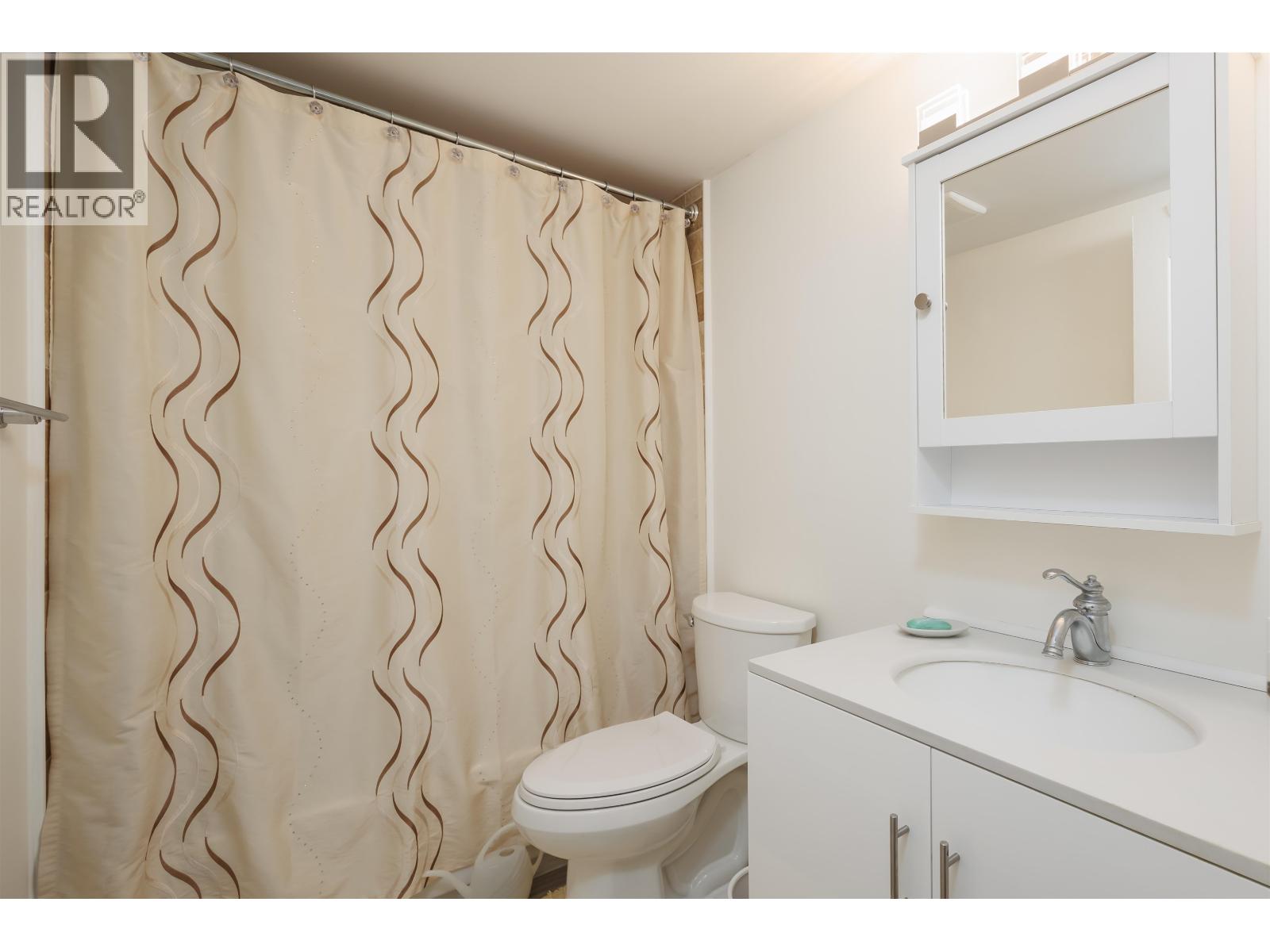 1001 2012 Fullerton Avenue, North Vancouver, British Columbia  V7P 3E3 - Photo 19 - R3116977