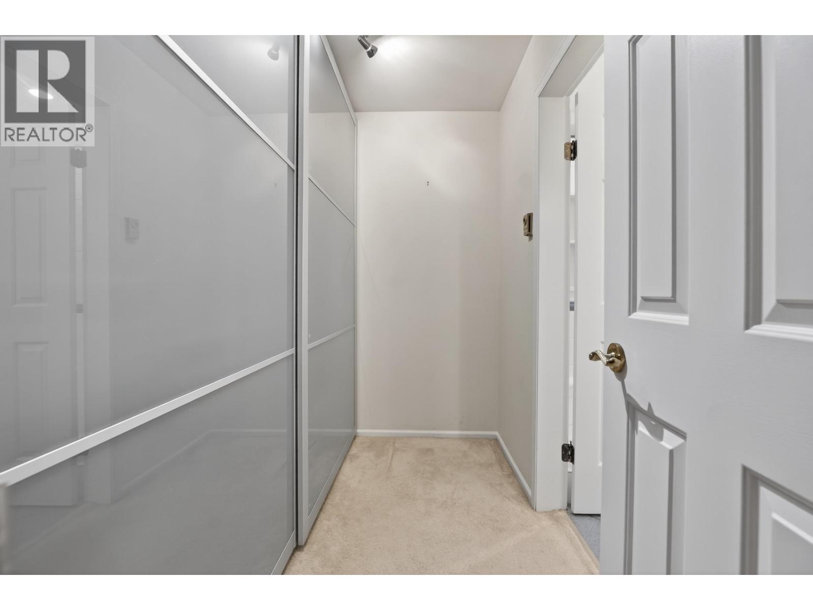 4 3301 W 16th Avenue, Vancouver, British Columbia  V6R 3B7 - Photo 27 - R3116996