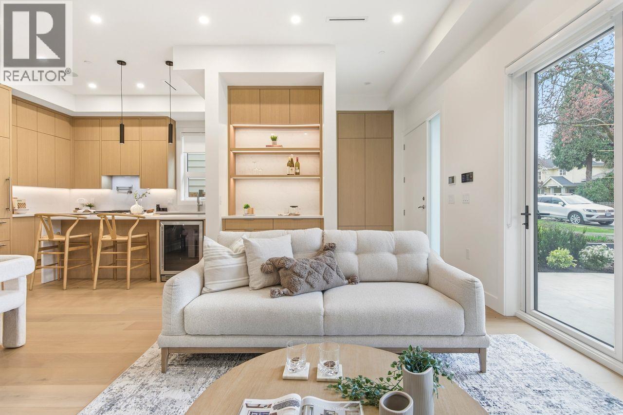 1 3708 W 18th Avenue, Vancouver, British Columbia  V6S 1B2 - Photo 6 - R3117000