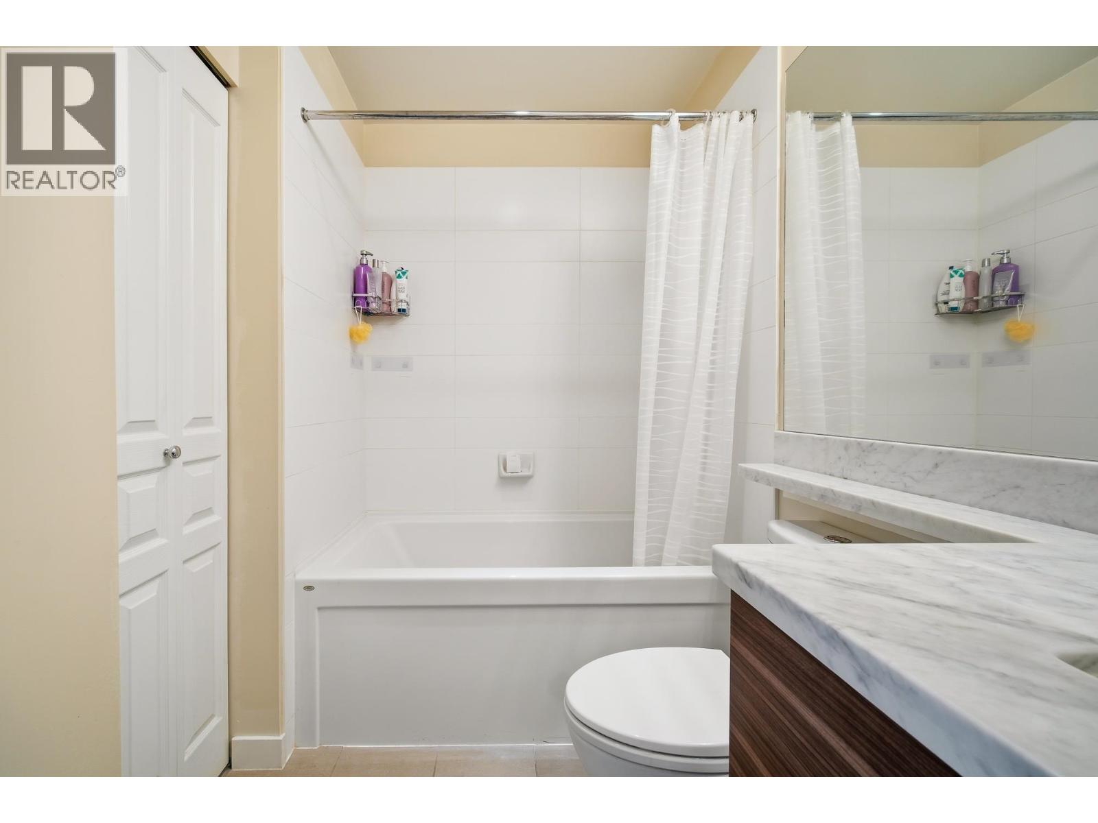 339 9388 Mckim Way, Richmond, British Columbia  V6X 0J7 - Photo 11 - R3117007