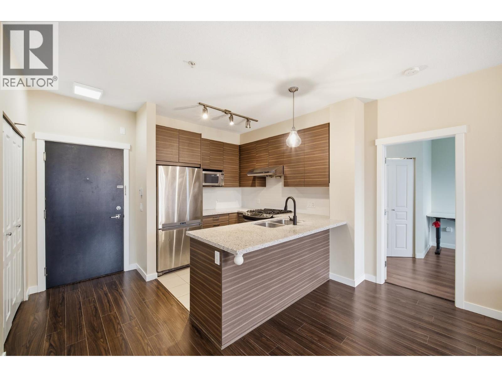 339 9388 Mckim Way, Richmond, British Columbia  V6X 0J7 - Photo 6 - R3117007