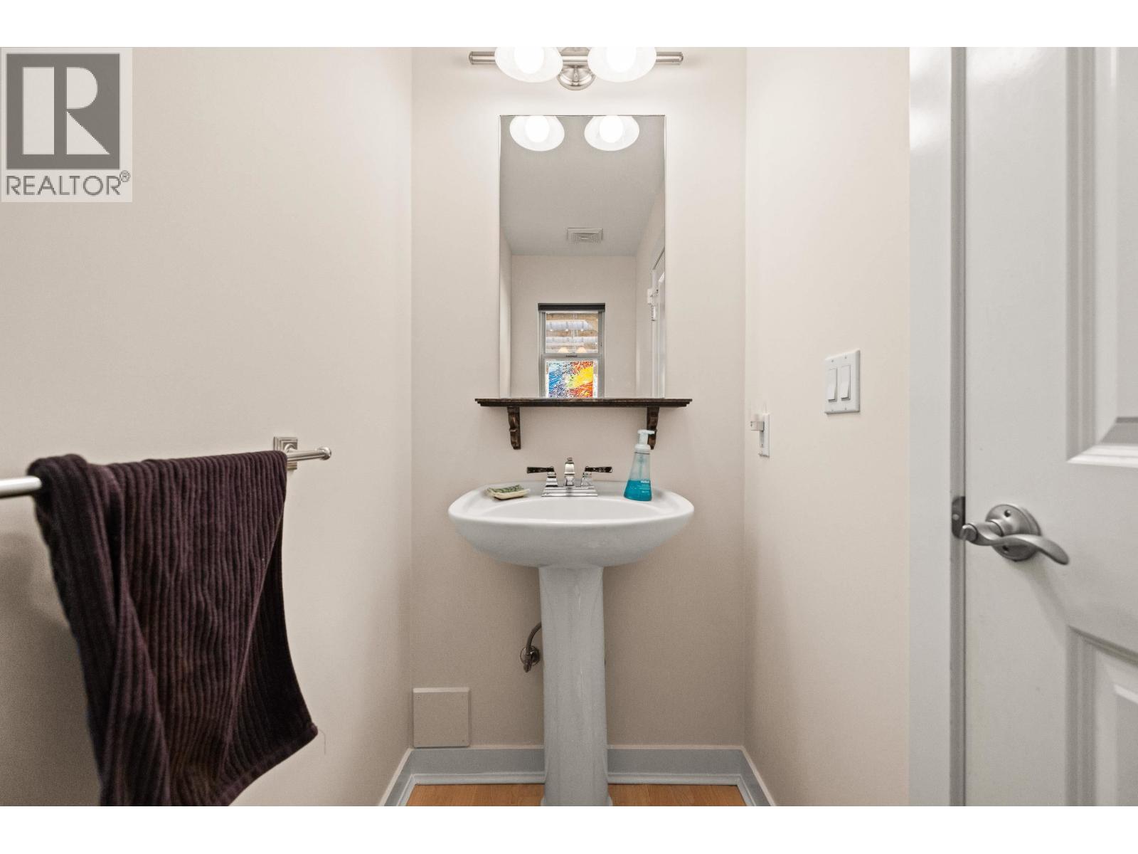 51 Fernway Drive, Port Moody, British Columbia  V3H 5K5 - Photo 15 - R3117008