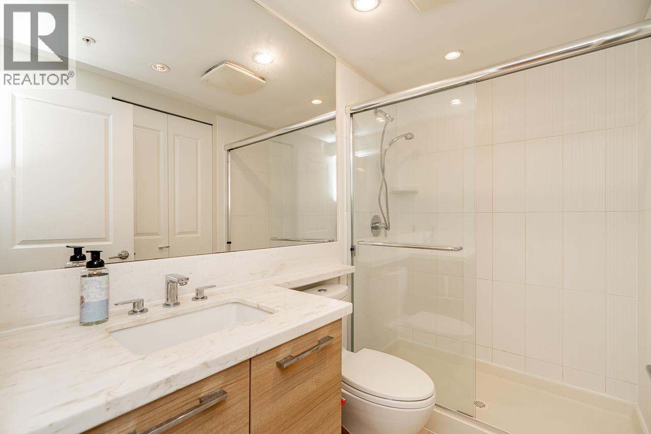 2801 3102 Windsor Gate, Coquitlam, British Columbia  V3B 0J3 - Photo 25 - R3117009