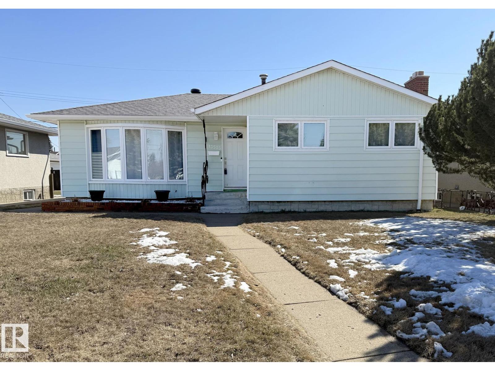 13503 111 ST NW, edmonton, Alberta