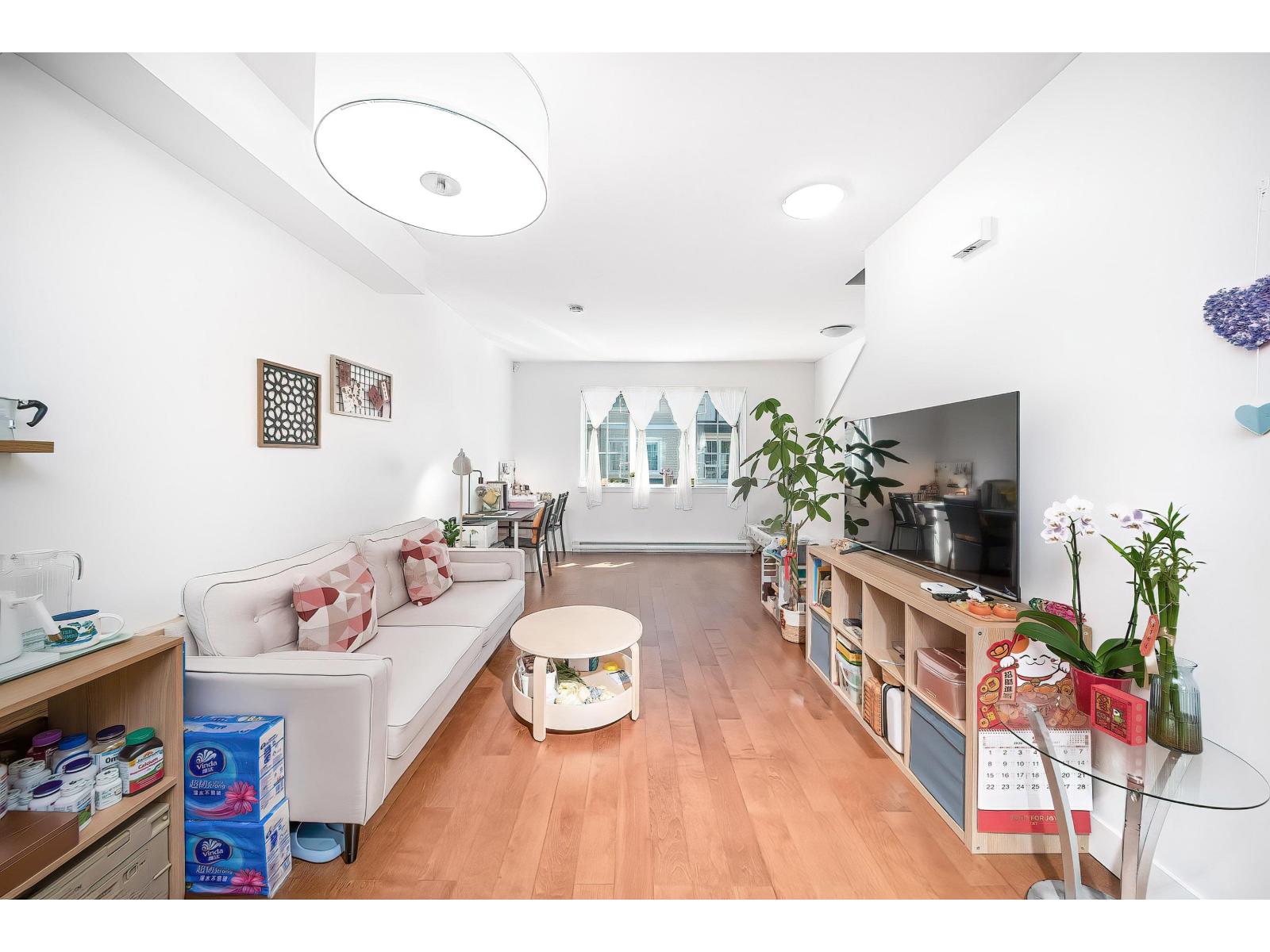 92 2450 161a, Surrey, British Columbia  V3S 8K4 - Photo 3 - R3117117