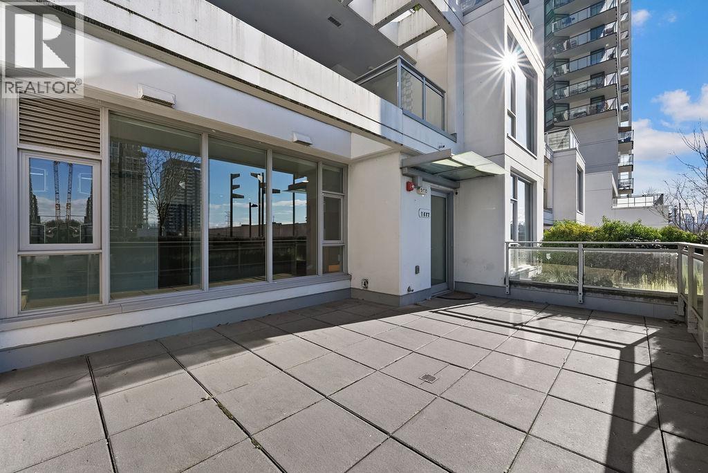 Th02 2288 Alpha Avenue, Burnaby, British Columbia  V5C 0L9 - Photo 6 - R3117029