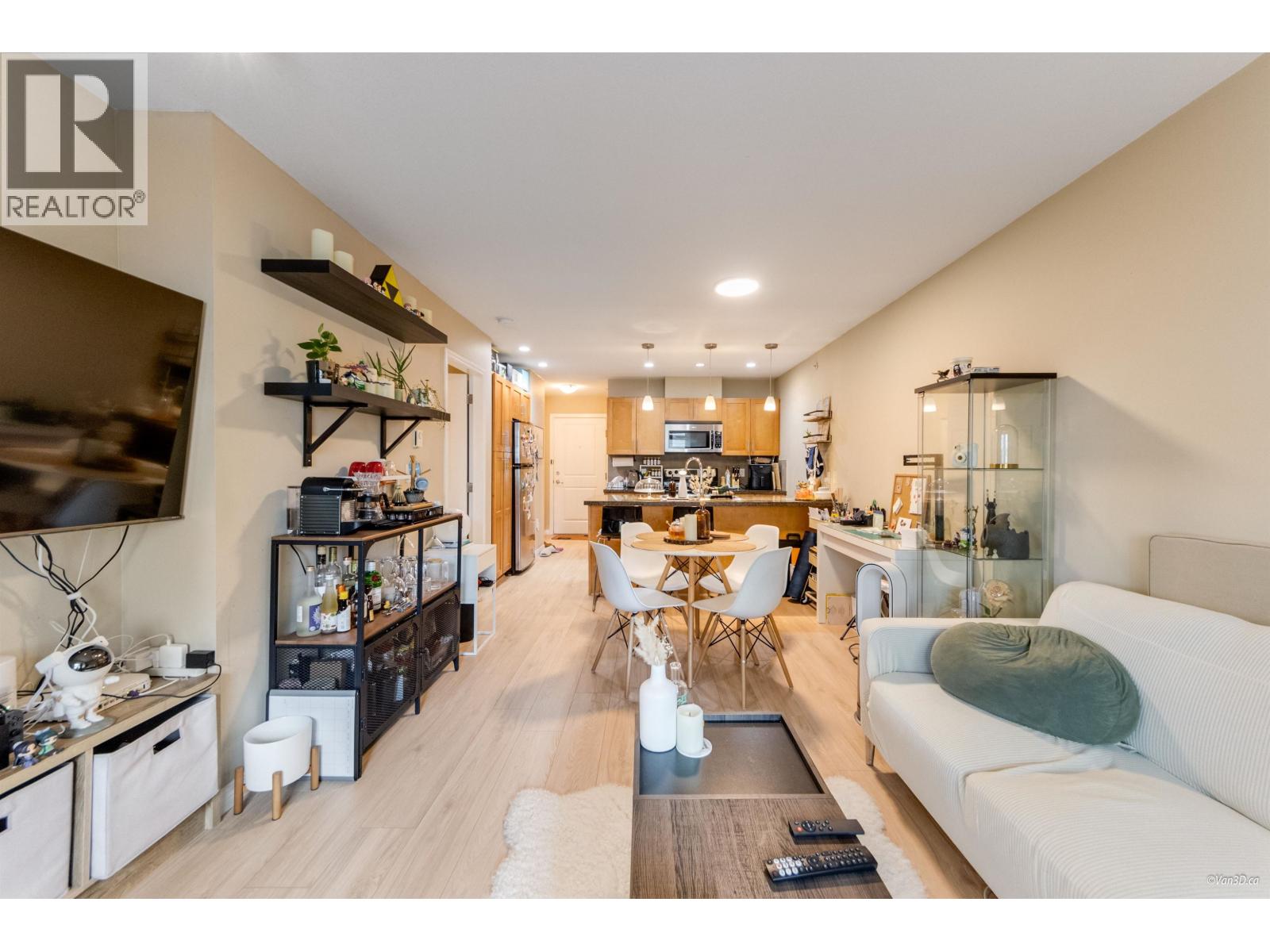 307 5000 Imperial Street, Burnaby, British Columbia  V5J 1C8 - Photo 5 - R3117080