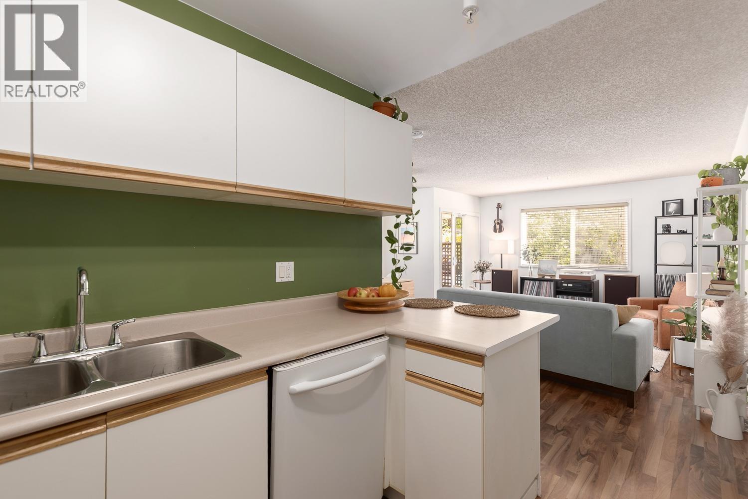 A101 40100 Willow Crescent, Squamish, British Columbia  V8B 0L8 - Photo 9 - R3117100