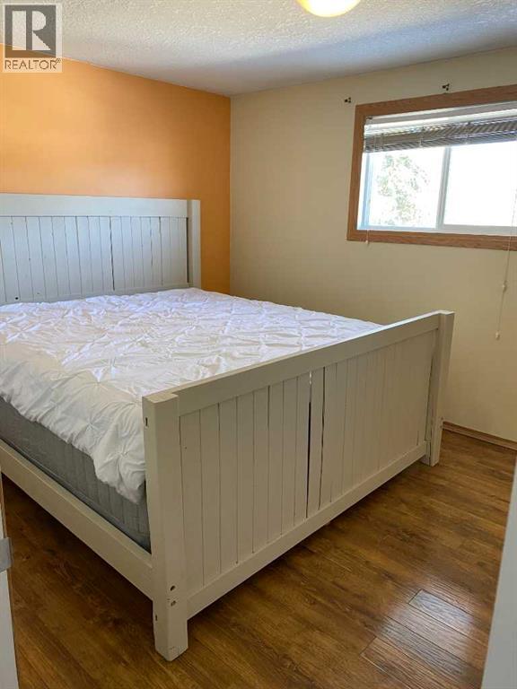 221 2nd Avenue SW, Manning, Alberta  T0H 2M0 - Photo 10 - A2305497