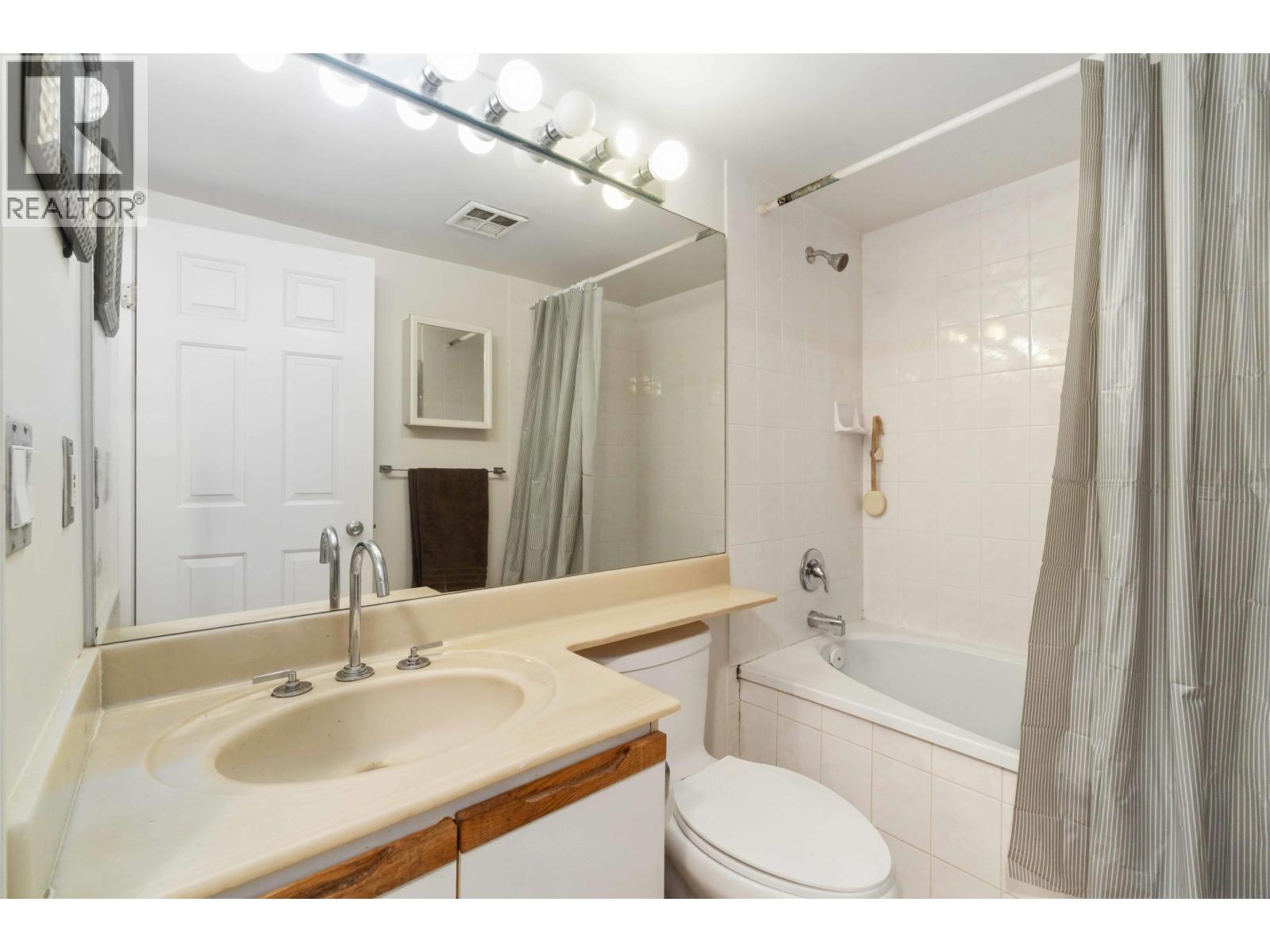 108 6860 Rumble Street, Burnaby, British Columbia  V5E 1A8 - Photo 12 - R3116969