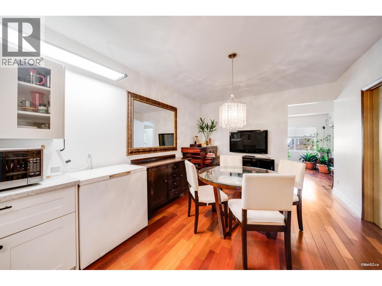 166 E 24th Avenue, Vancouver, British Columbia  V5V 1Z4 - Photo 8 - R3116945