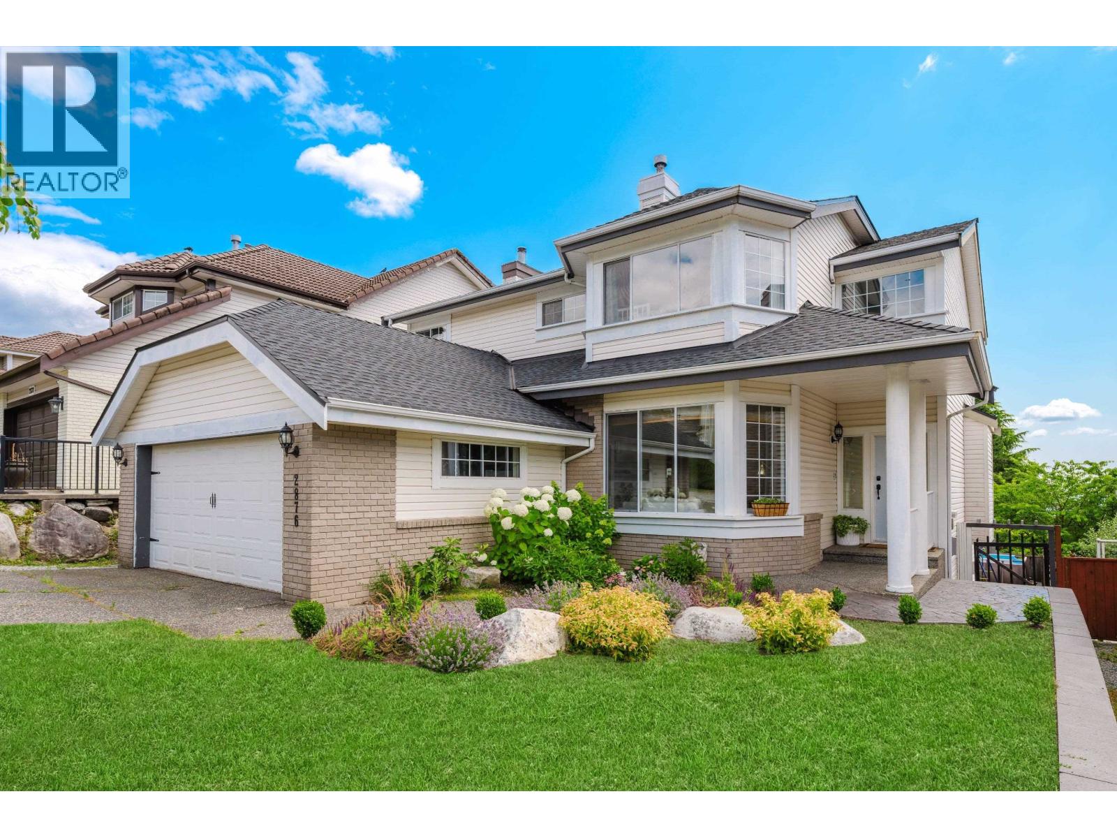 2876 Woodsia Place, Coquitlam, British Columbia  V3E 2Y2 - Photo 2 - R3116997