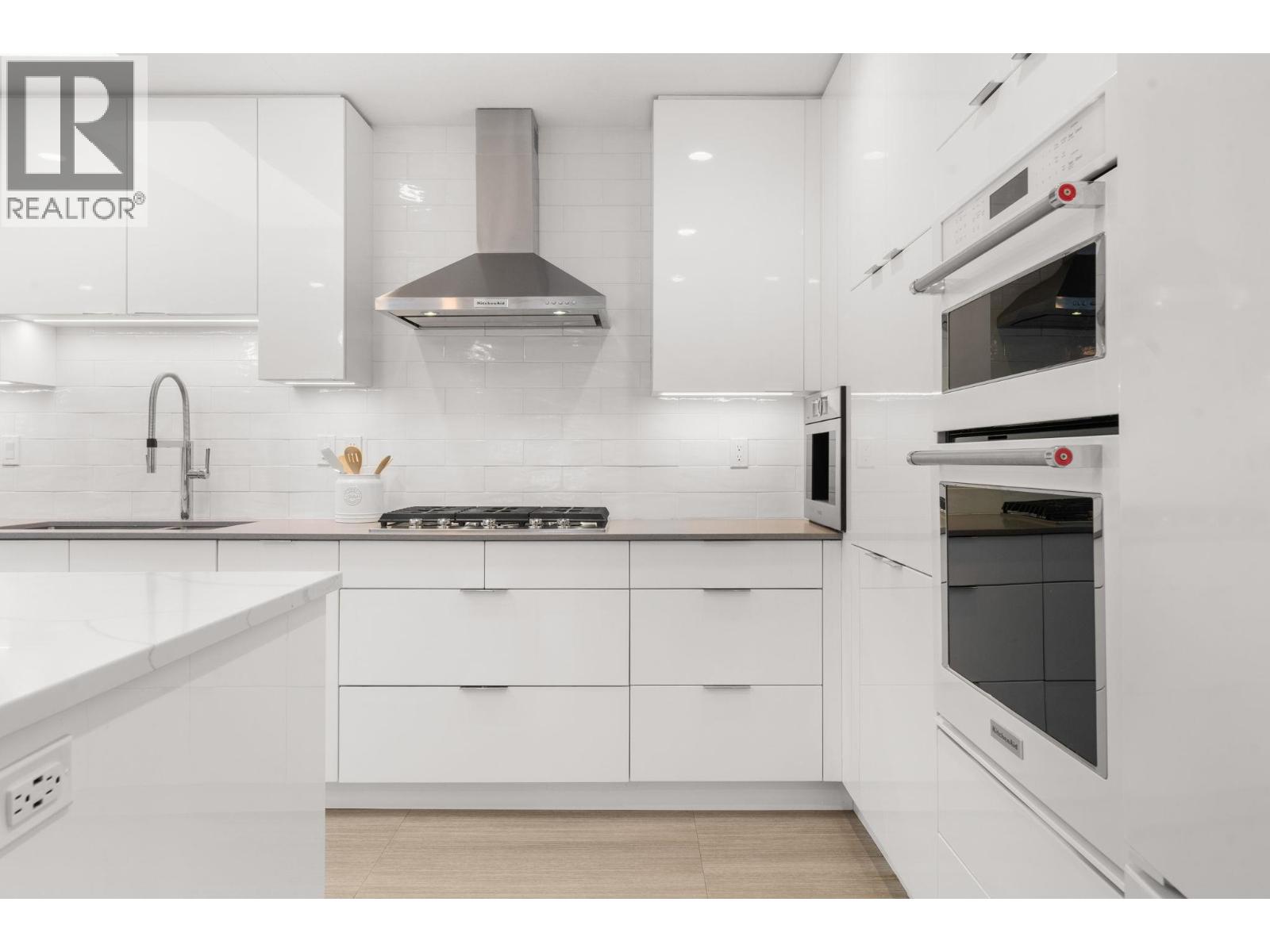 2289 Whitman Avenue, North Vancouver, British Columbia  V7H 2C6 - Photo 15 - R3117002