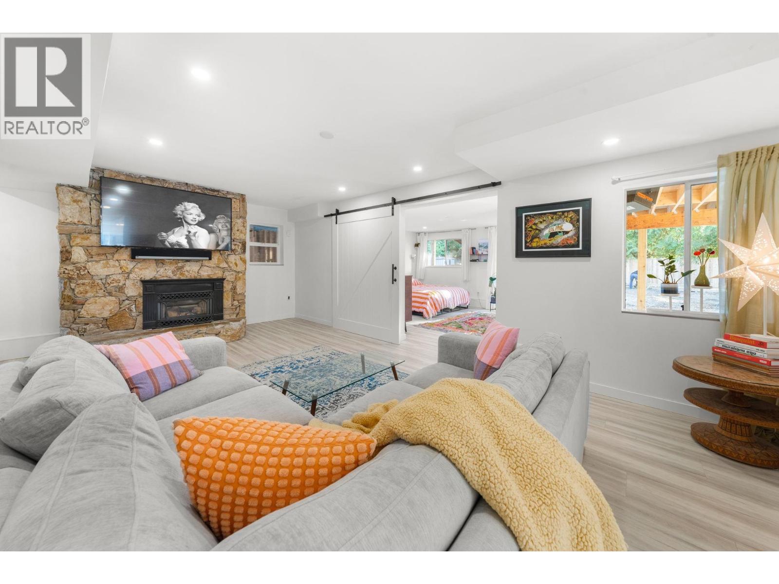 2289 Whitman Avenue, North Vancouver, British Columbia  V7H 2C6 - Photo 28 - R3117002