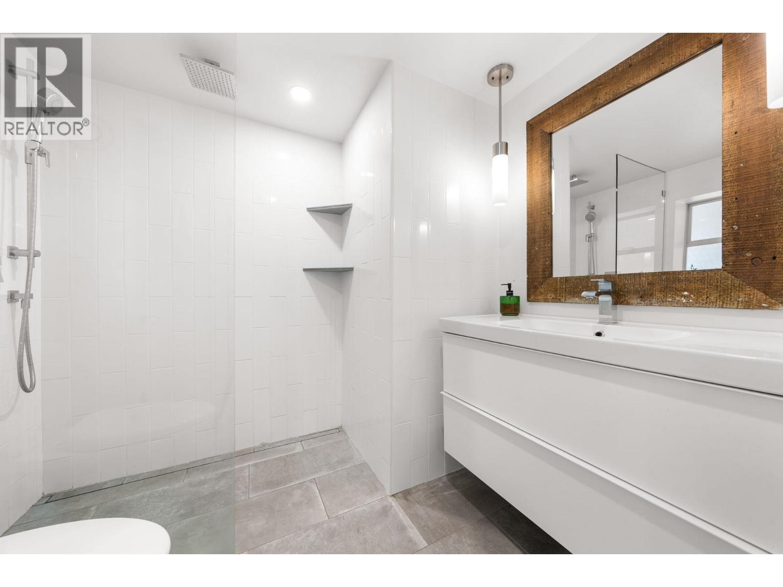 2289 Whitman Avenue, North Vancouver, British Columbia  V7H 2C6 - Photo 34 - R3117002