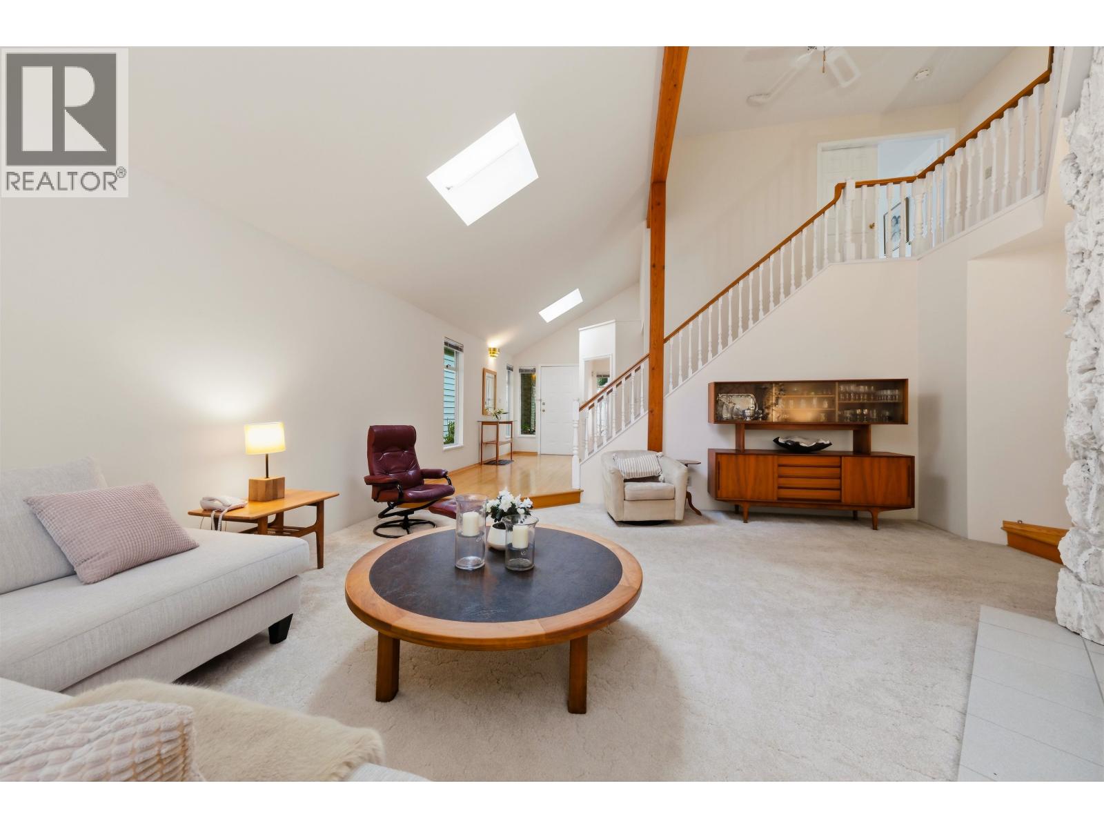 1485 Percy Court, North Vancouver, British Columbia  V7G 2P4 - Photo 5 - R3117011