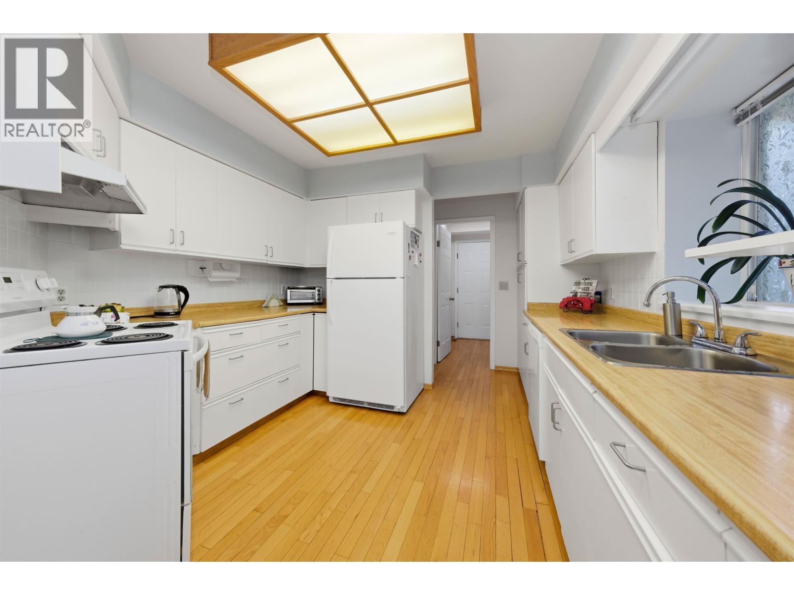 1485 Percy Court, North Vancouver, British Columbia  V7G 2P4 - Photo 7 - R3117011