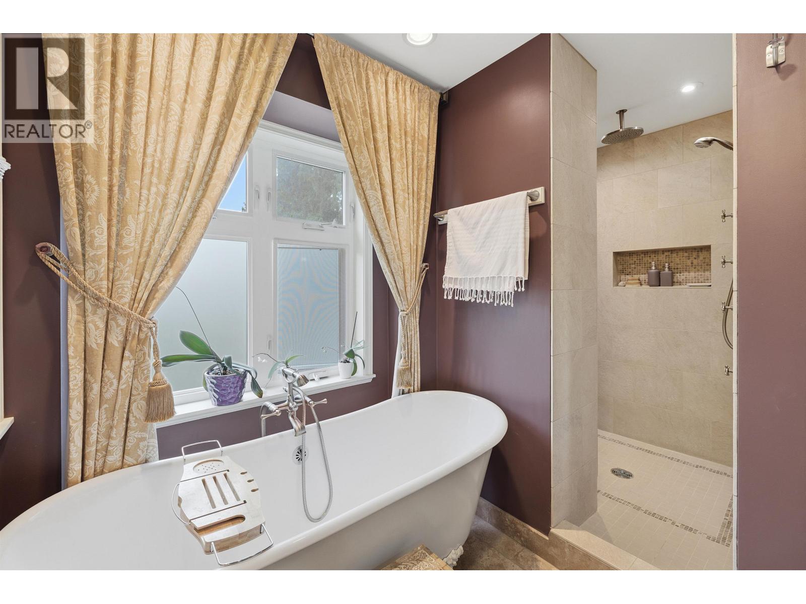 4554 48b Street, Ladner, British Columbia  V4K 2R8 - Photo 25 - R3117037